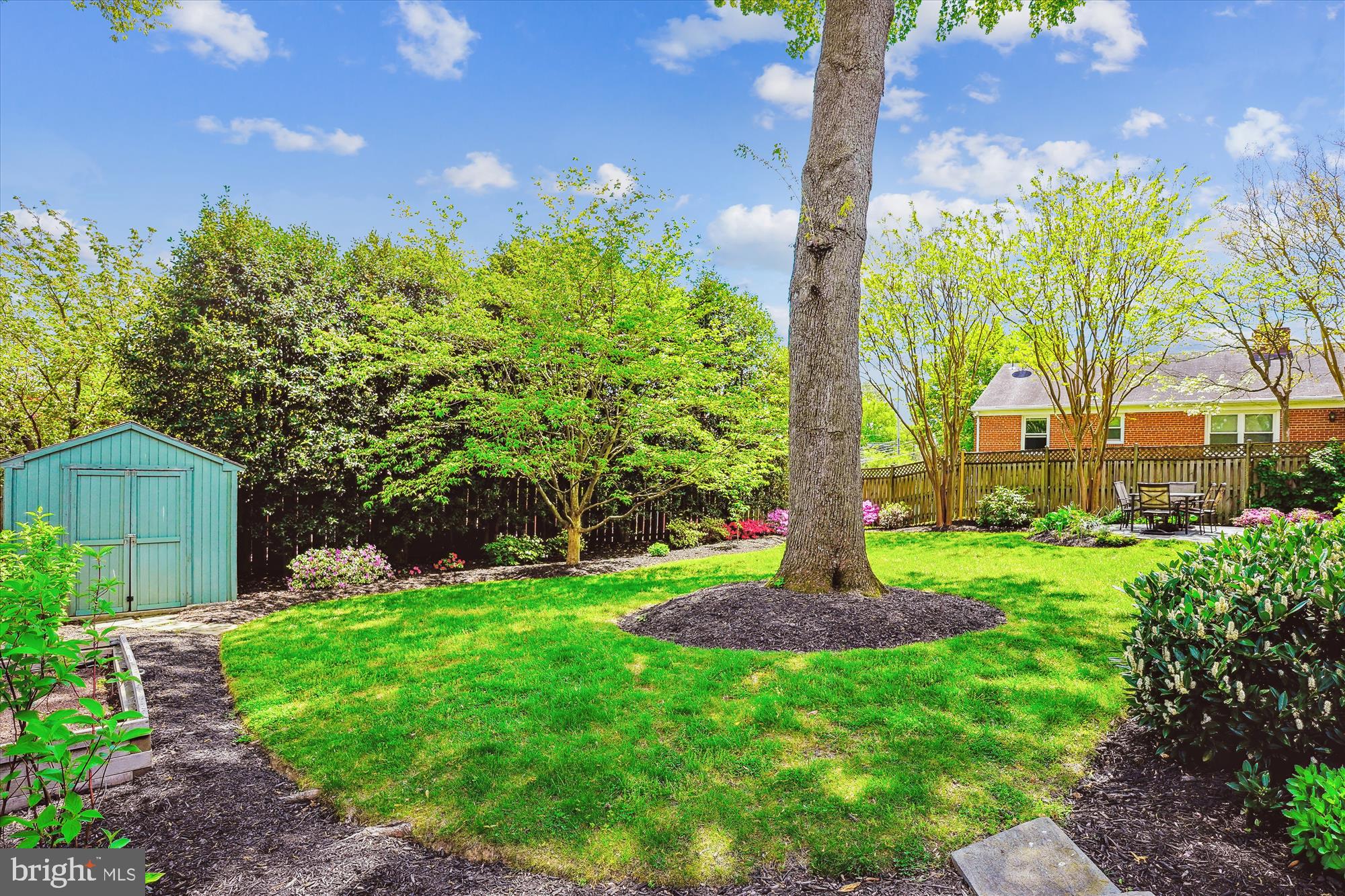 WOODSIDE PARK - Residential