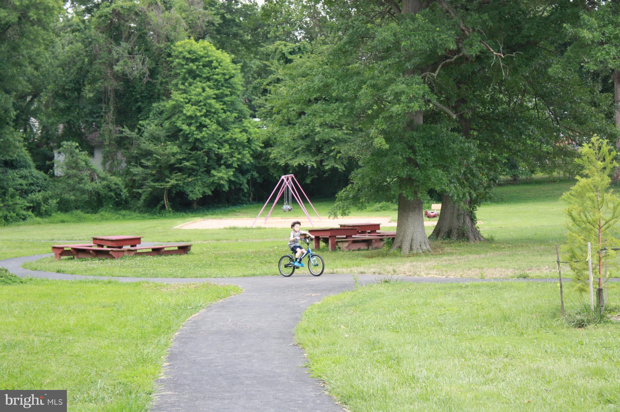 LANGLEY MANOR - Residential Lease