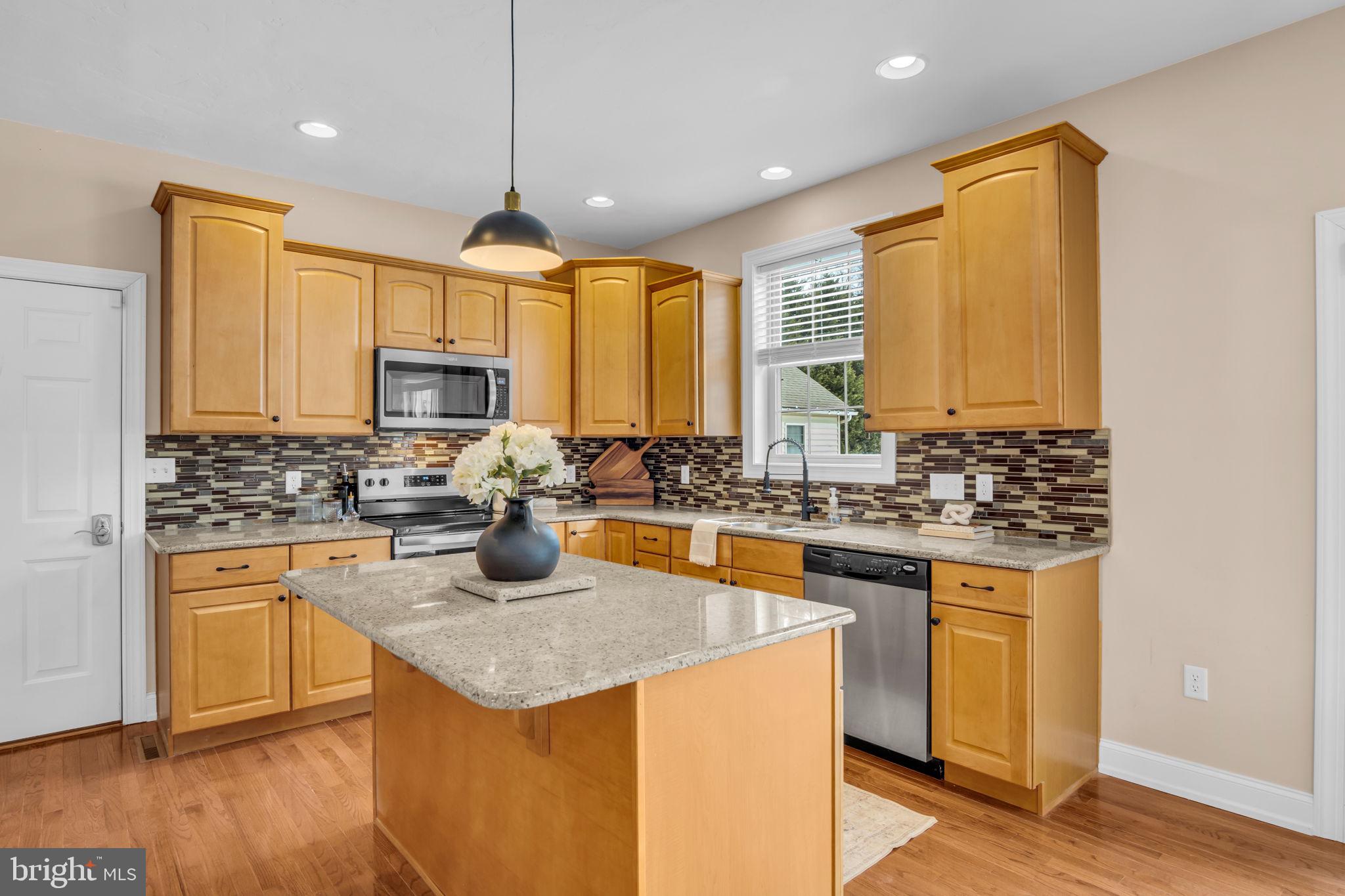 DEERFIELD CROSSING - Residential