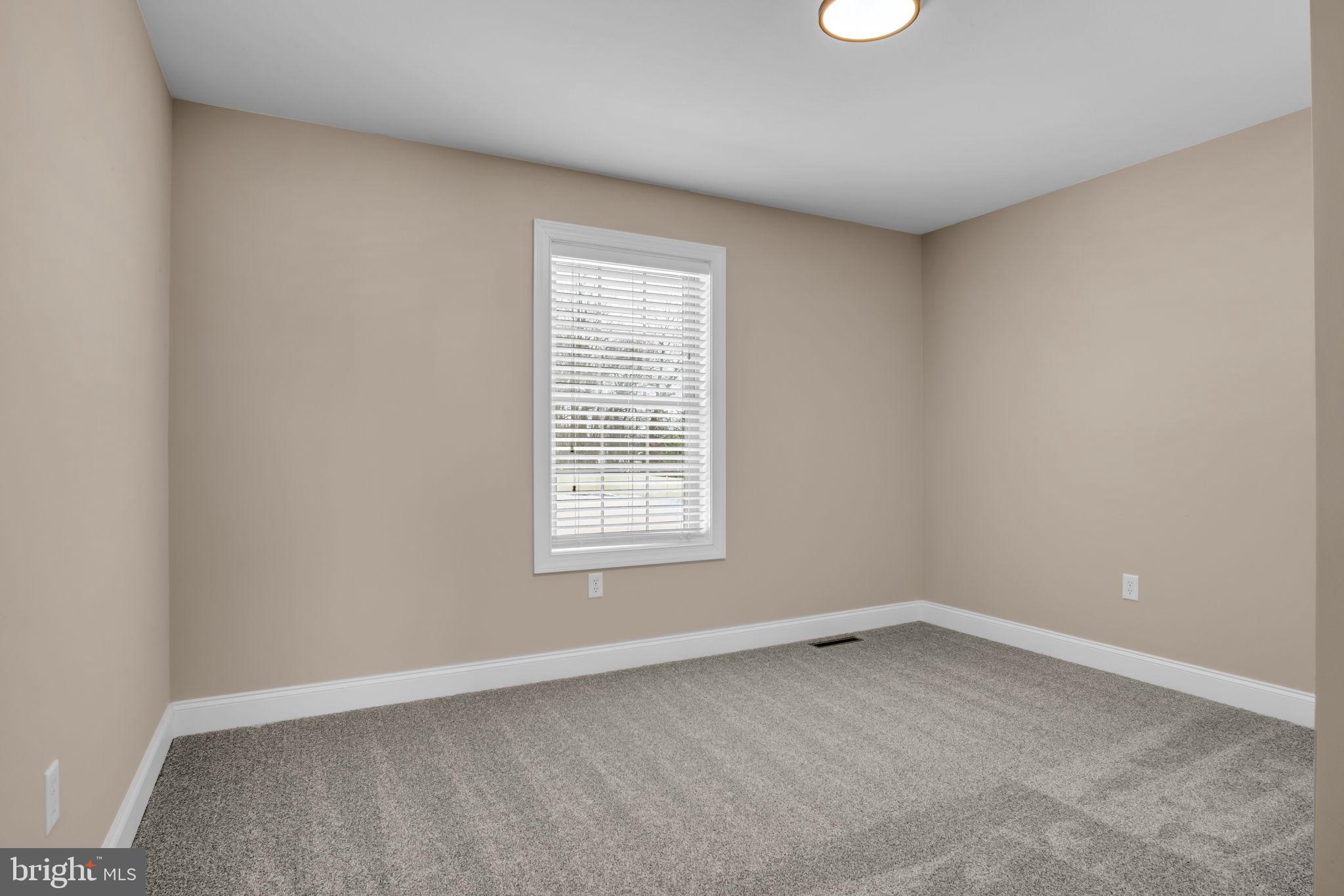 DEERFIELD CROSSING - Residential