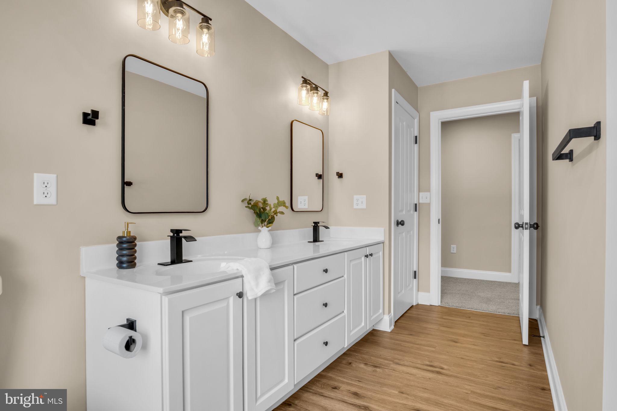 DEERFIELD CROSSING - Residential