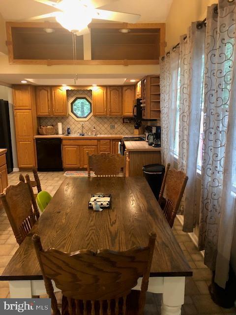 HOLLEYBROOKE - Residential