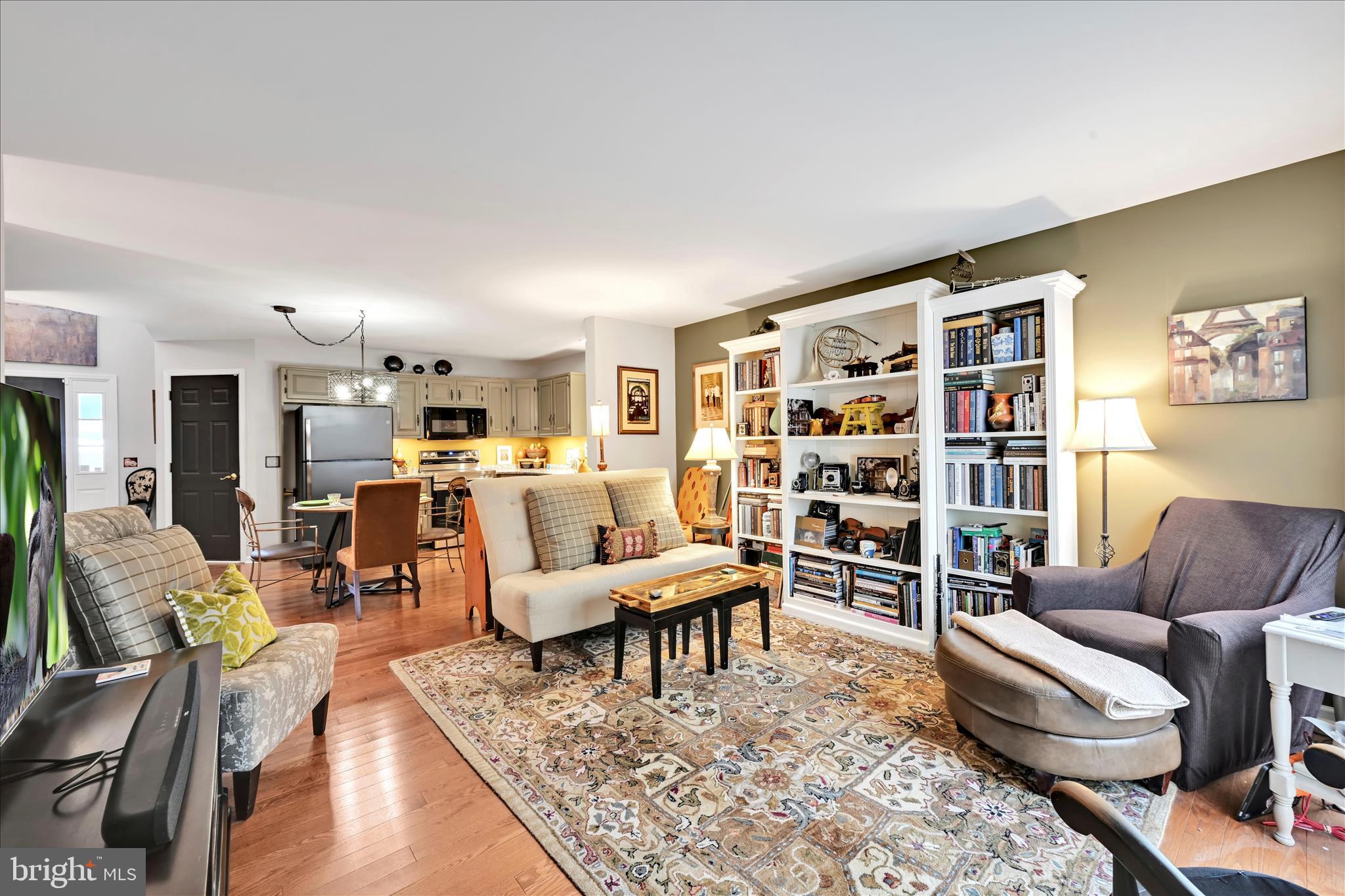 GRANDVIEW MEADOWS - Residential