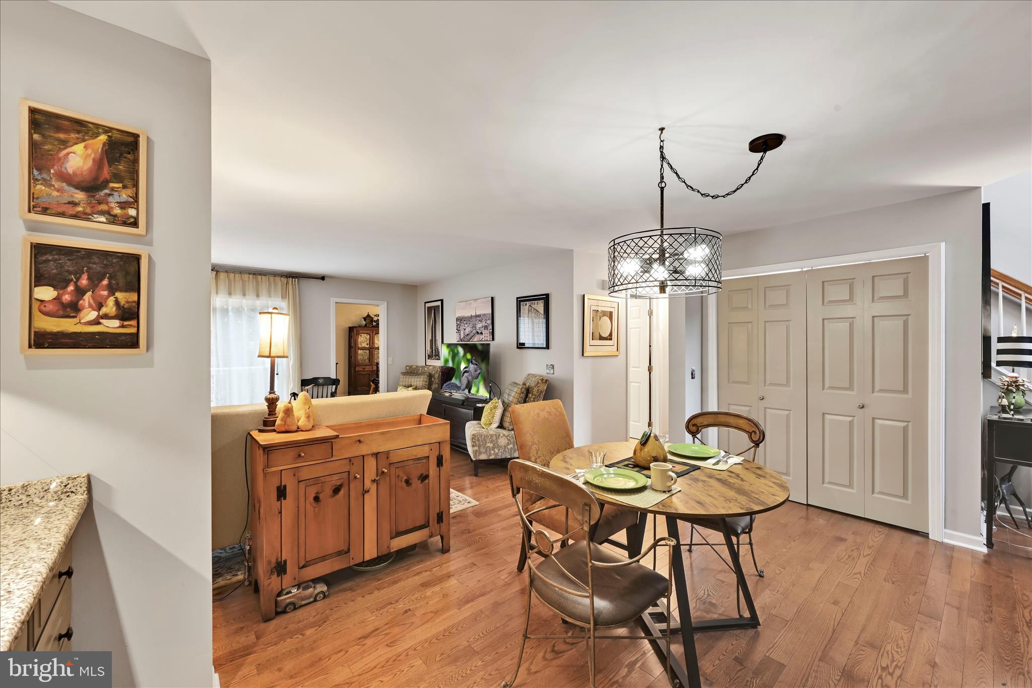 GRANDVIEW MEADOWS - Residential