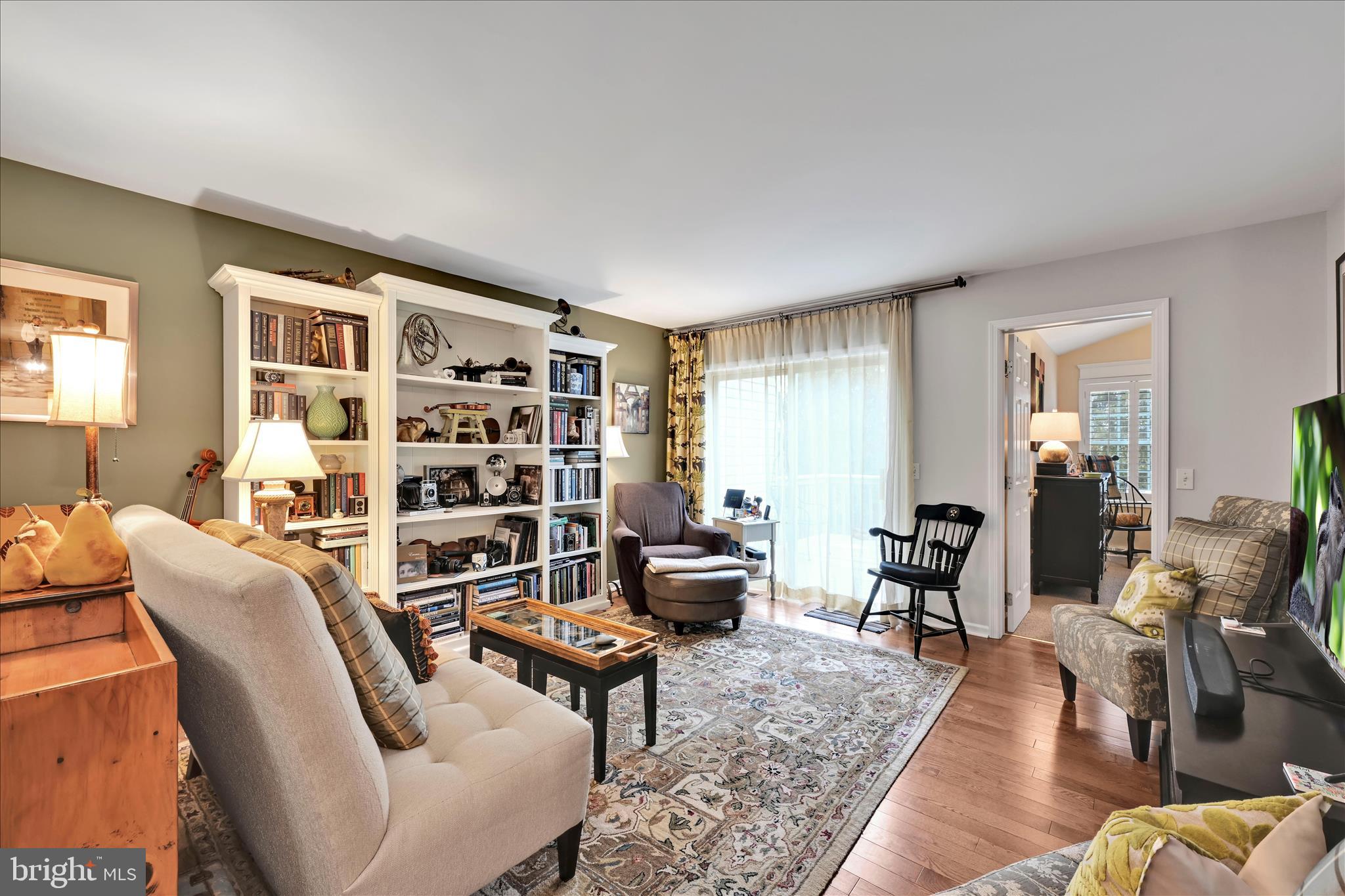 GRANDVIEW MEADOWS - Residential