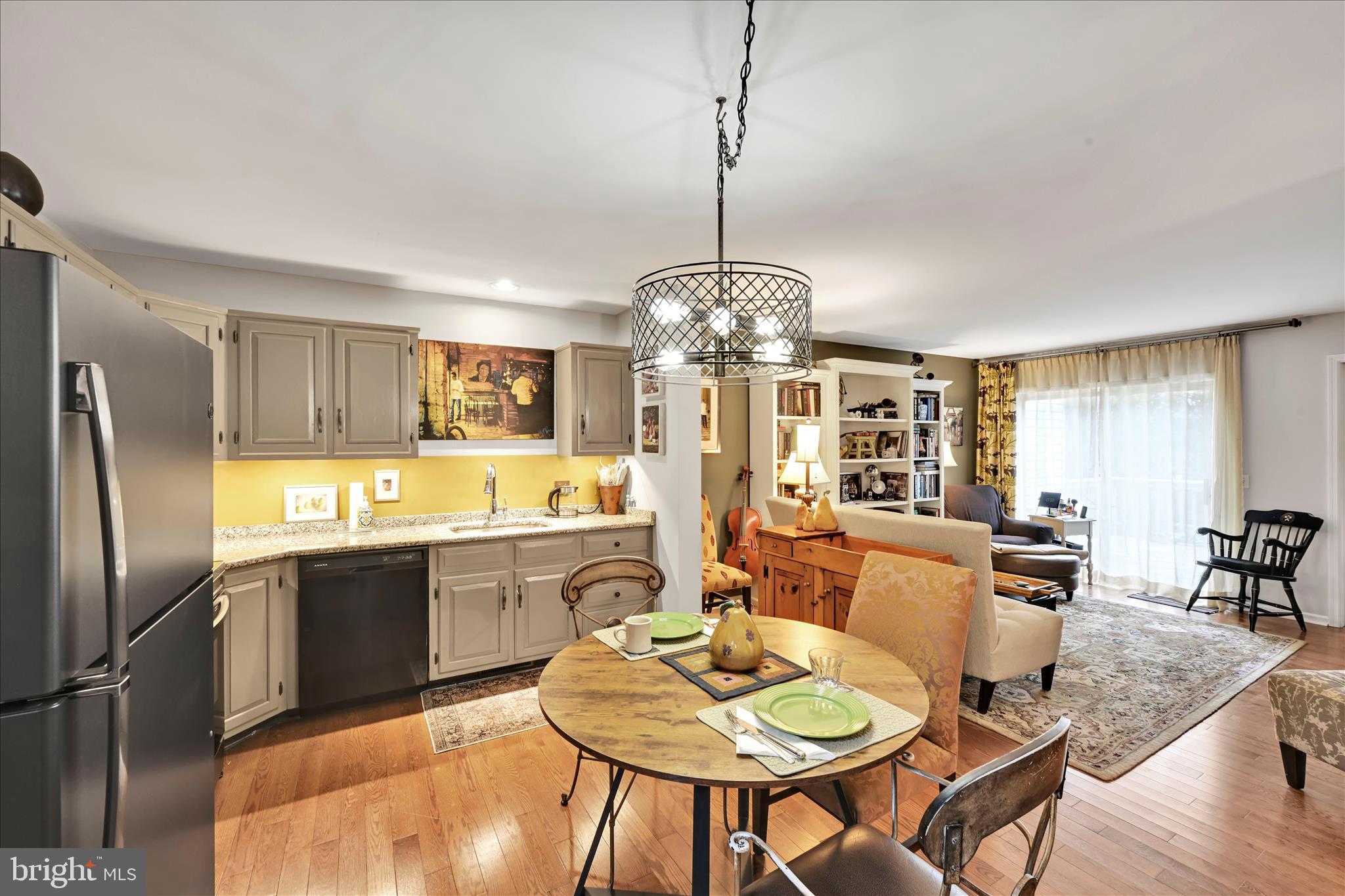 GRANDVIEW MEADOWS - Residential