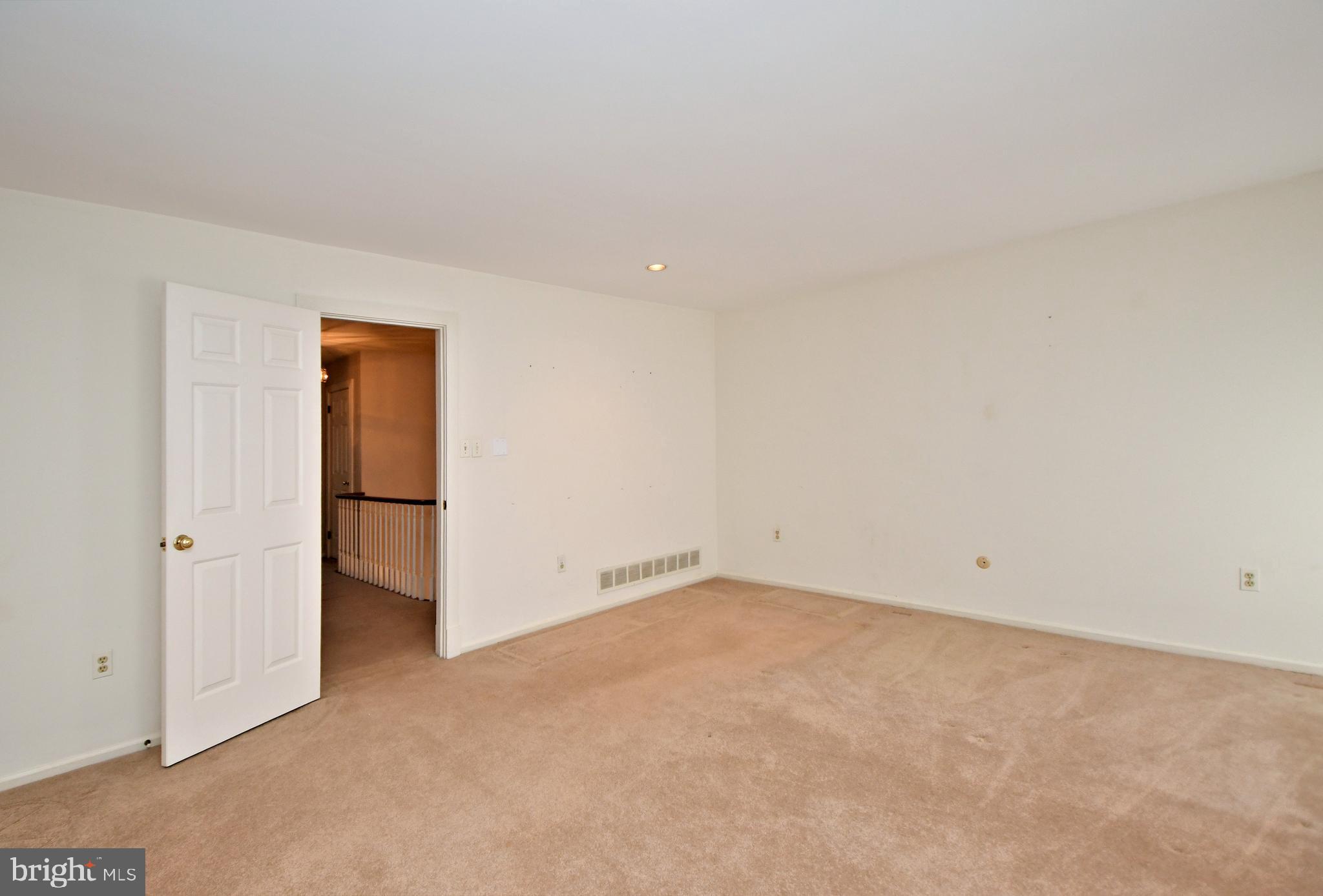 SUTPHIN PINES - Residential