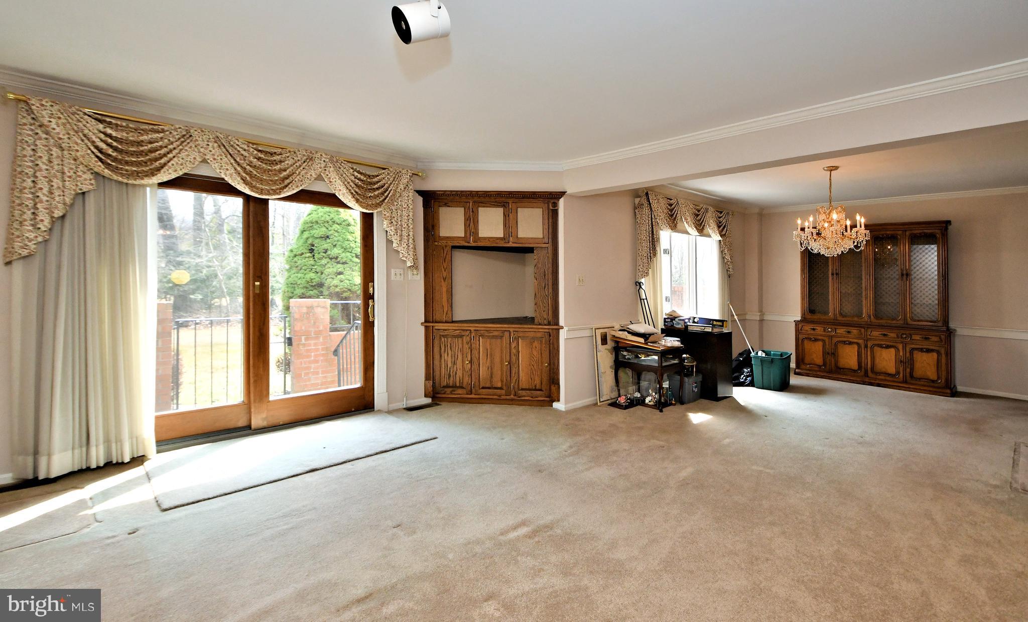 SUTPHIN PINES - Residential