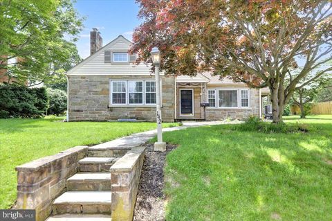 Photo of 142 W Broad Street, NEW HOLLAND, PA 17557 (MLS # PALA2071522)