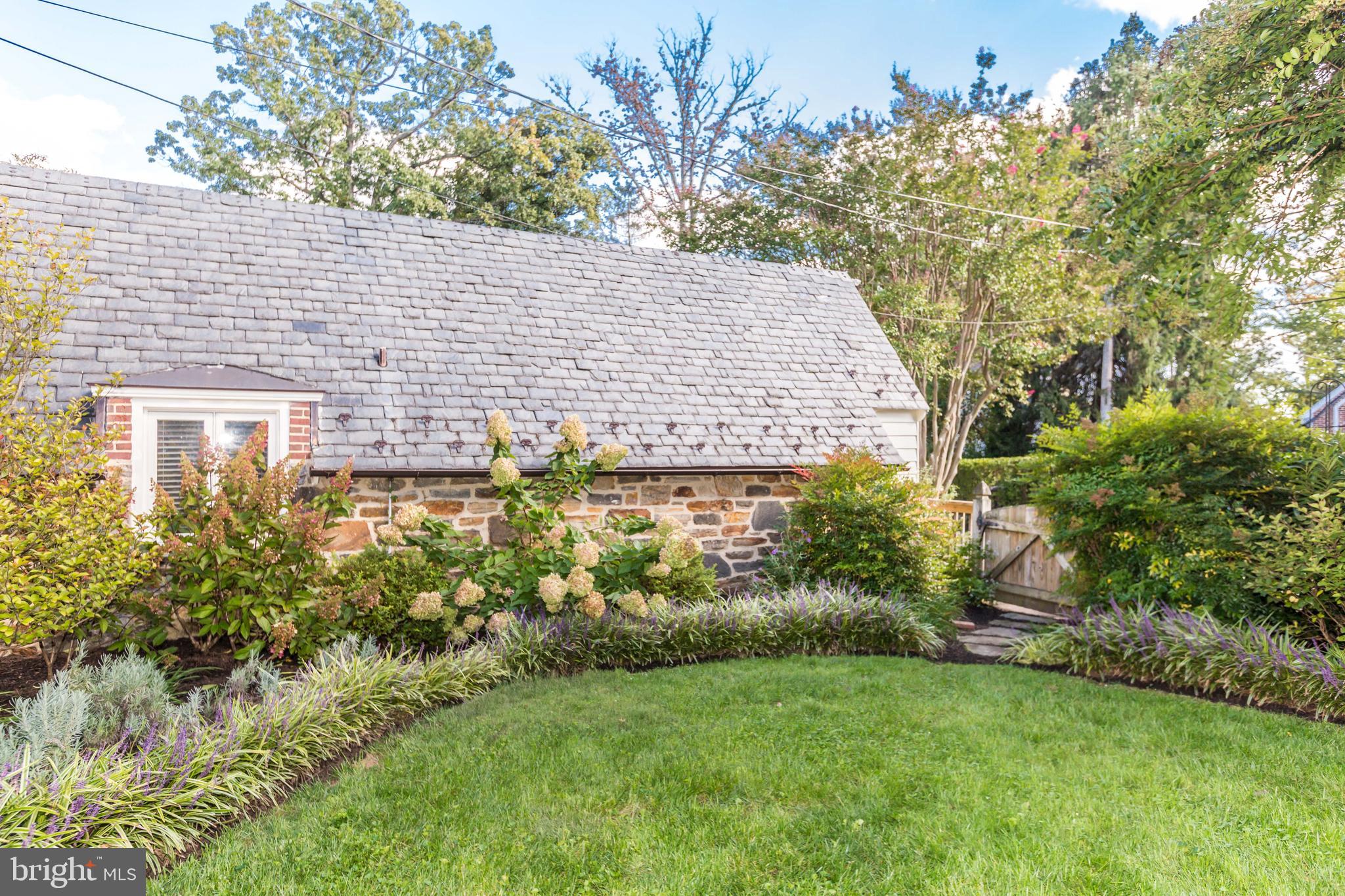 GREATER HOMELAND HISTORIC DISTRICT - Residential