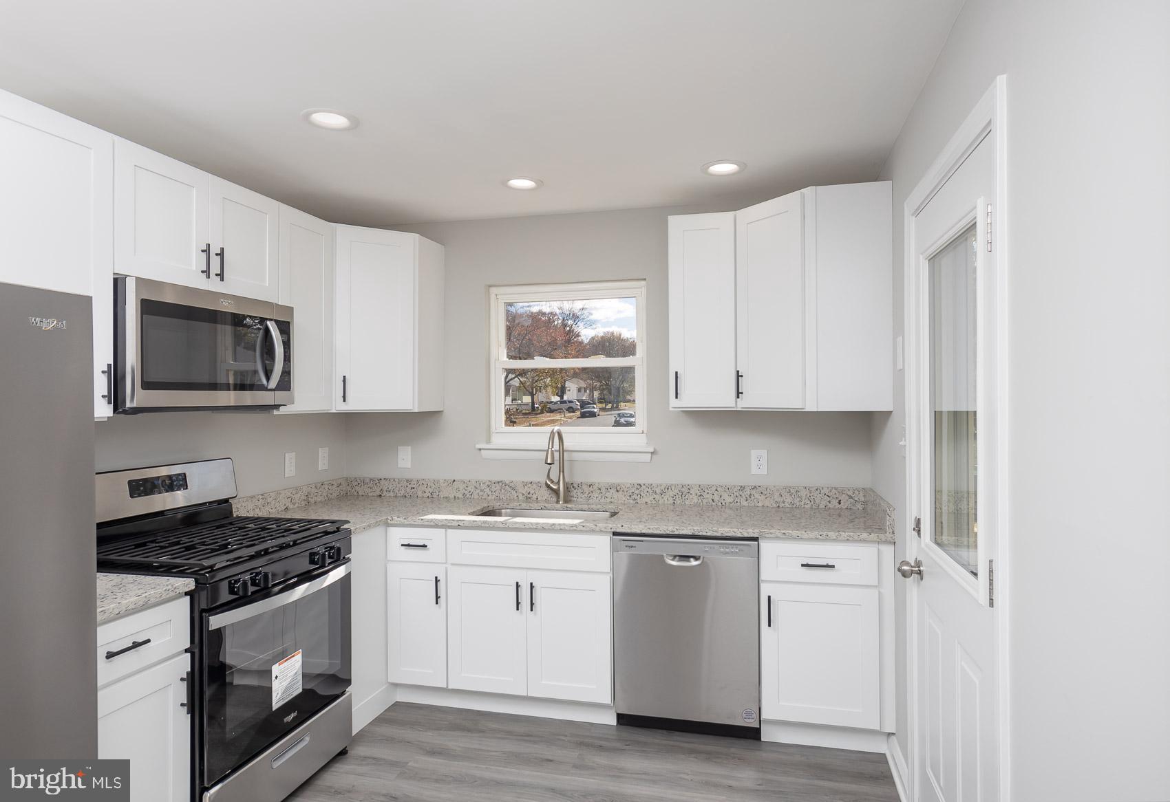 VILLAGE OF OLDE MILL - Residential