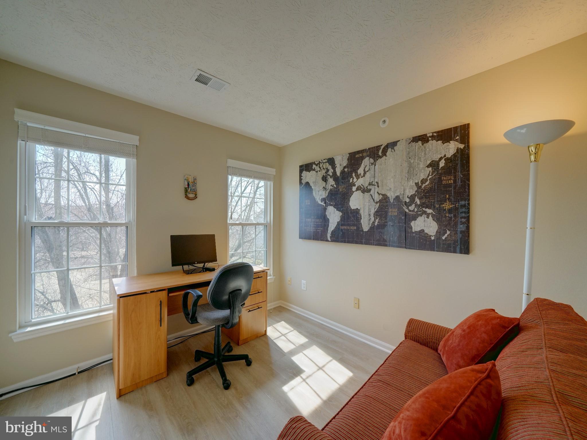 ROCKBURN COMMONS III - Residential