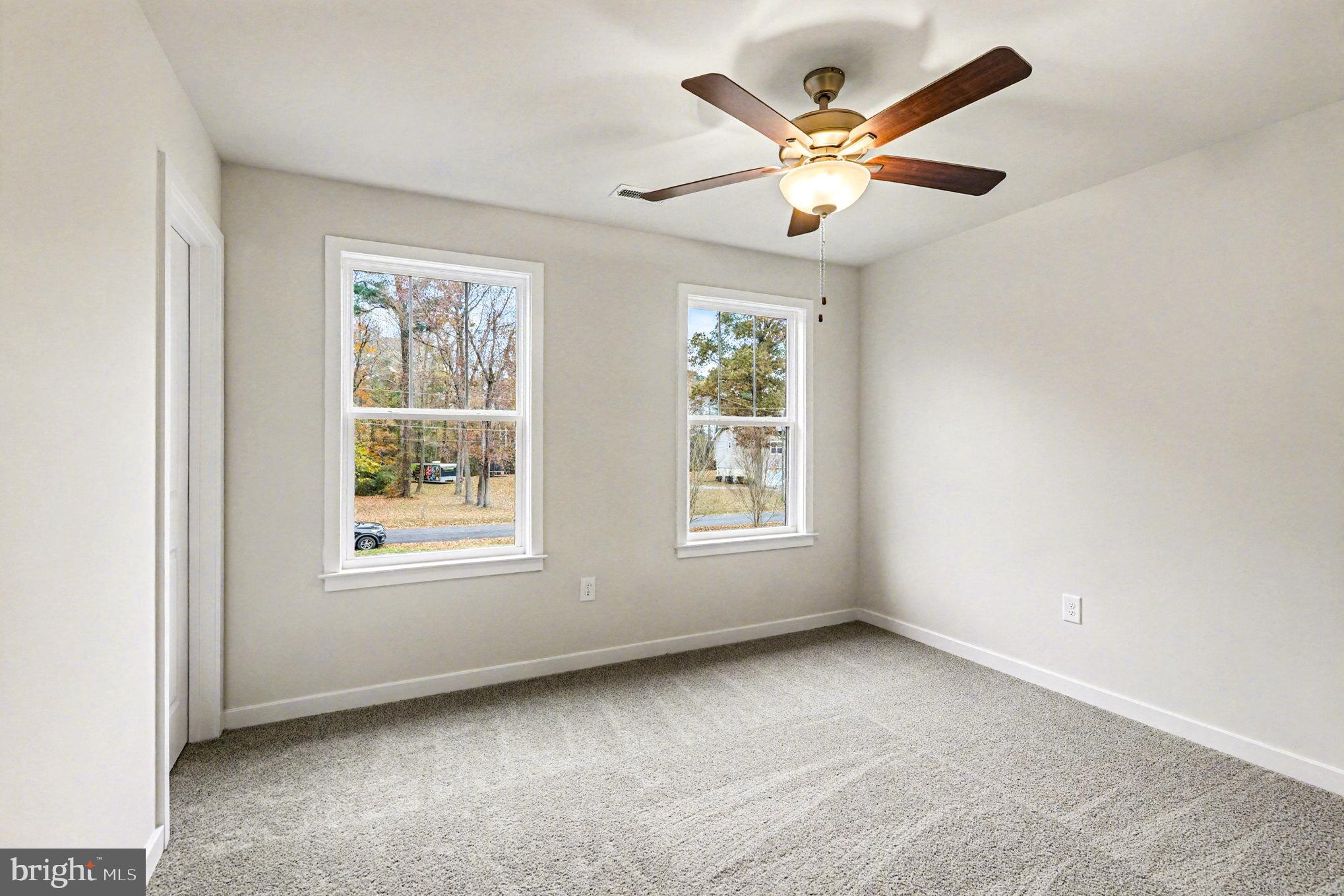 CABIN POINT / GLEBE HARBOR - Residential