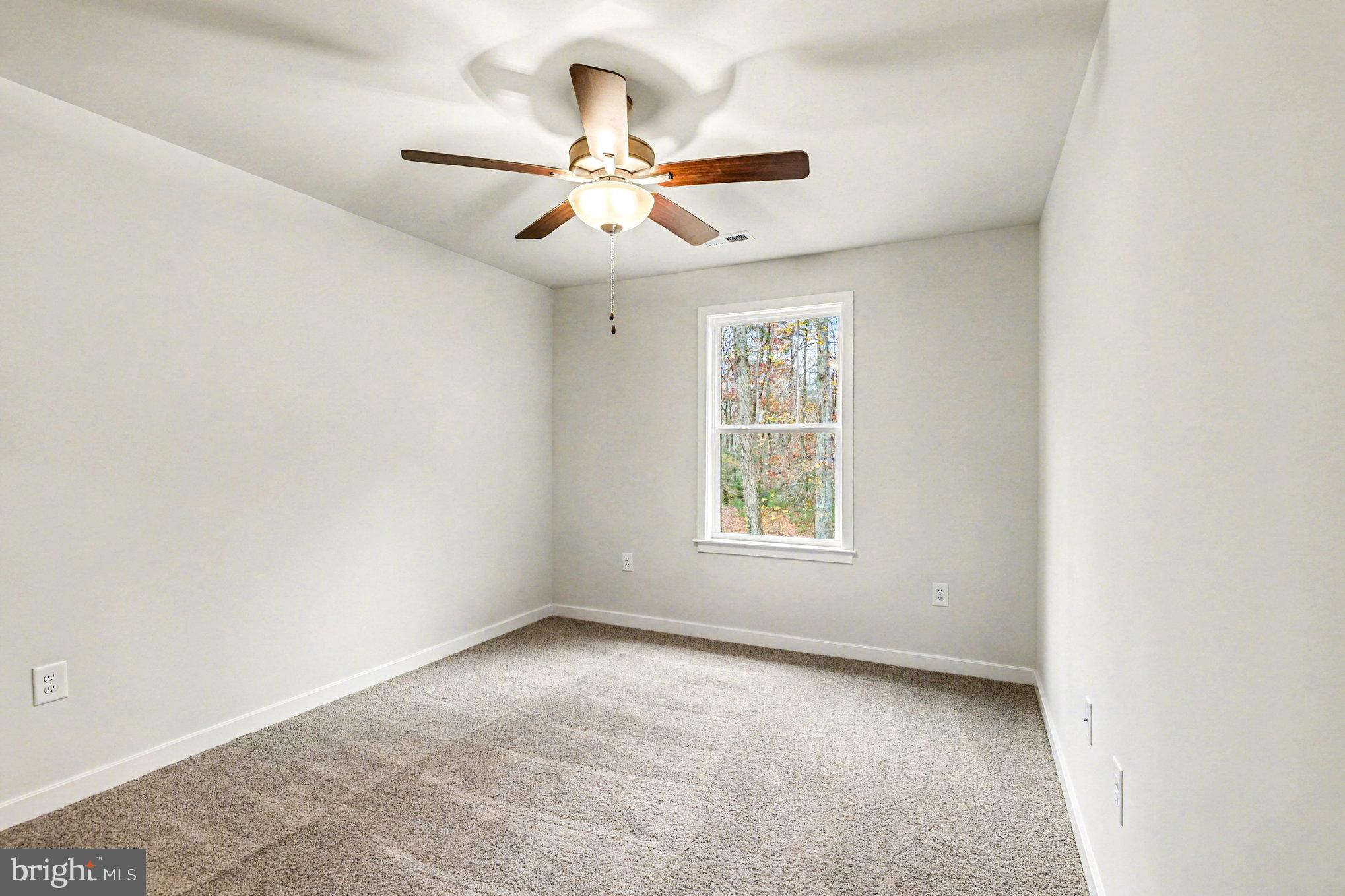 CABIN POINT / GLEBE HARBOR - Residential