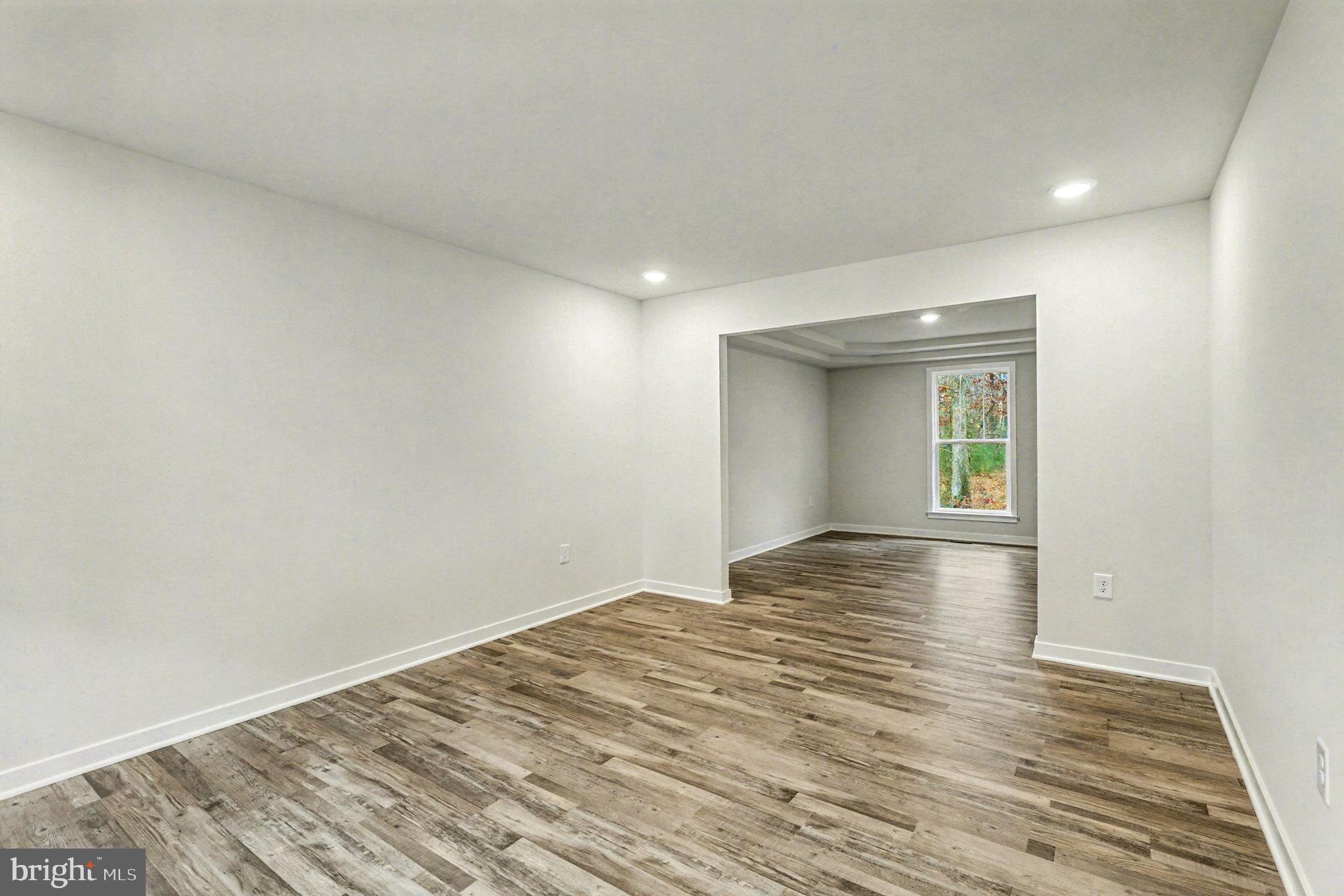 CABIN POINT / GLEBE HARBOR - Residential