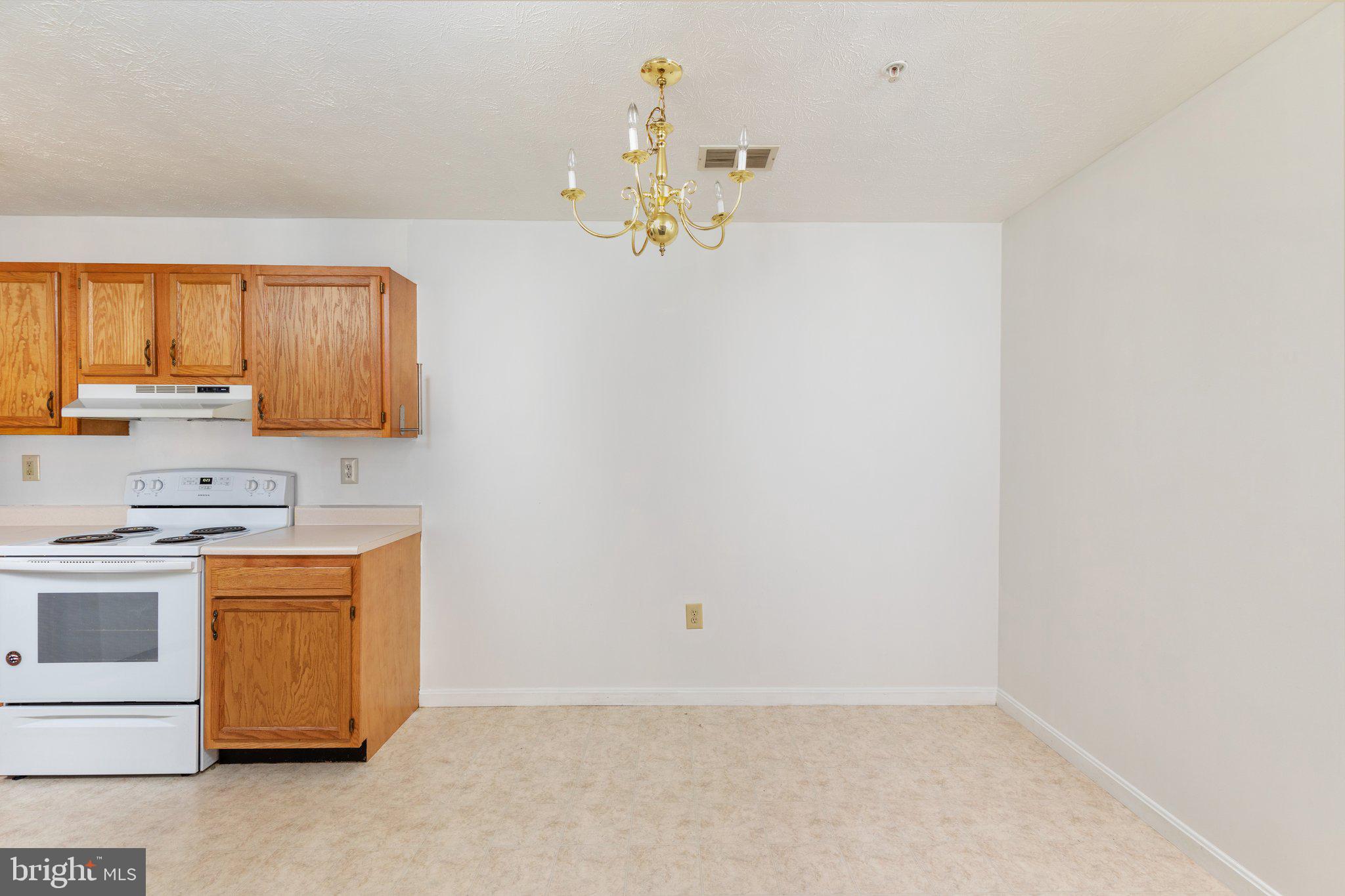 DAVIS STRASBURG - Residential