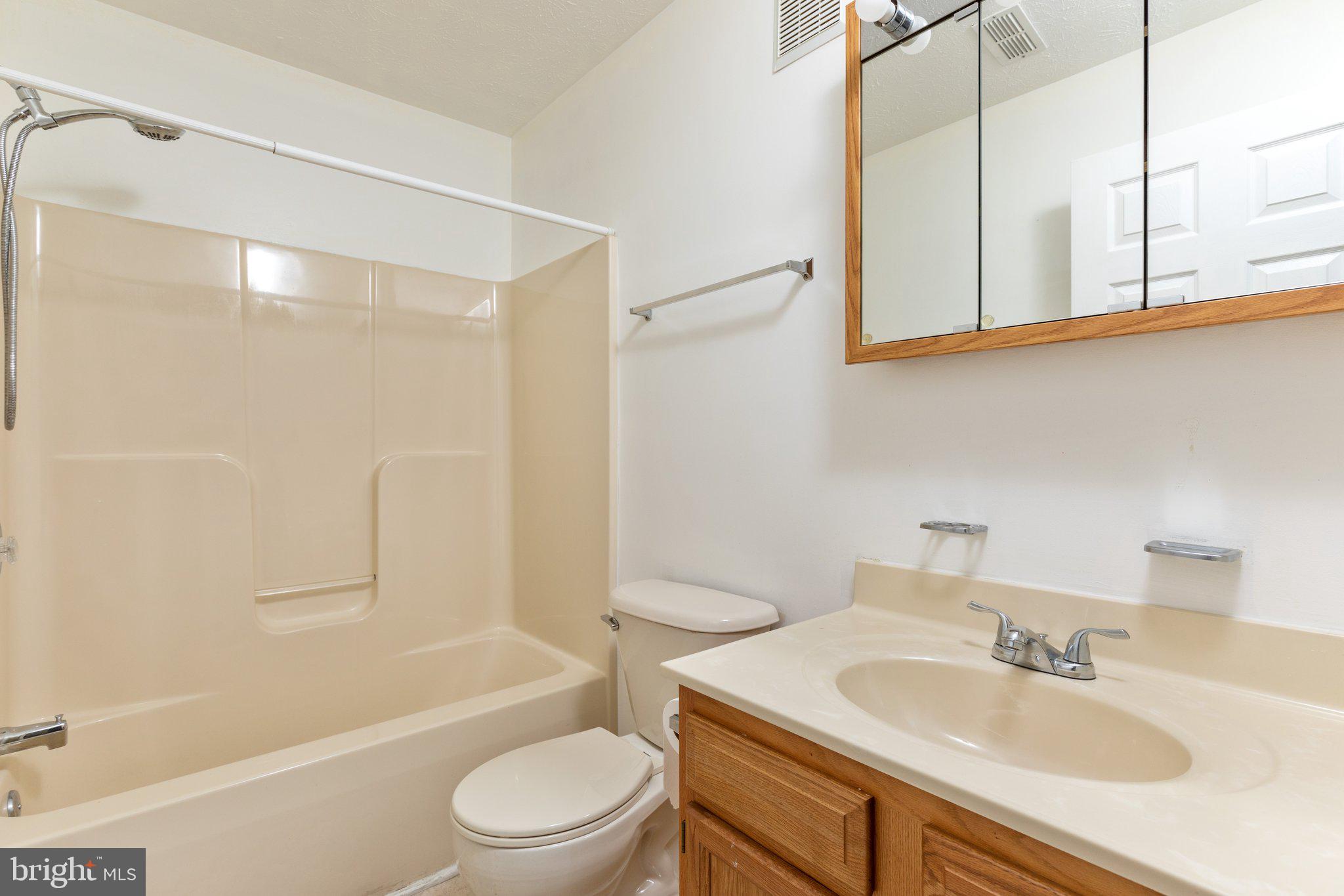 DAVIS STRASBURG - Residential