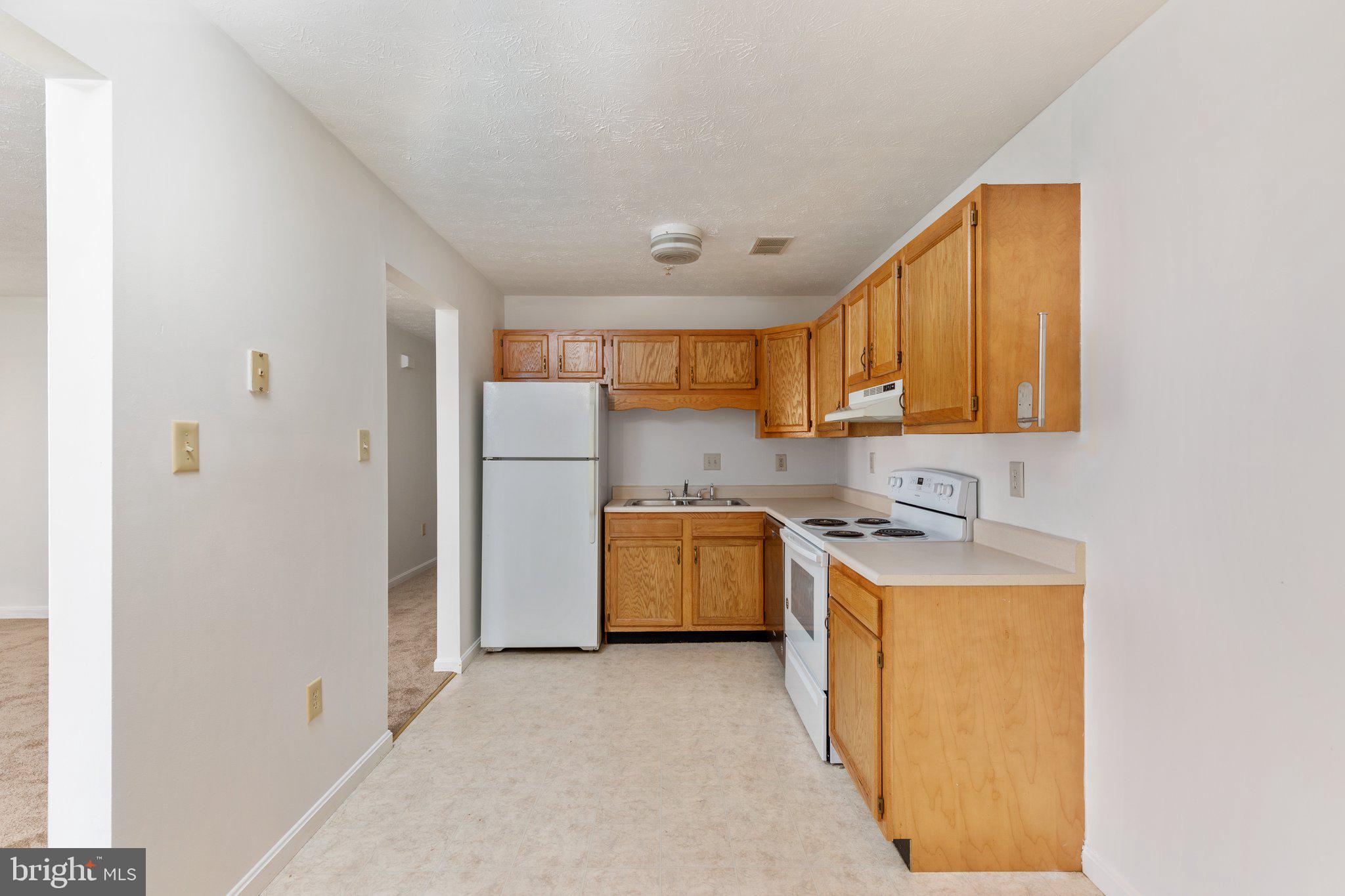 DAVIS STRASBURG - Residential