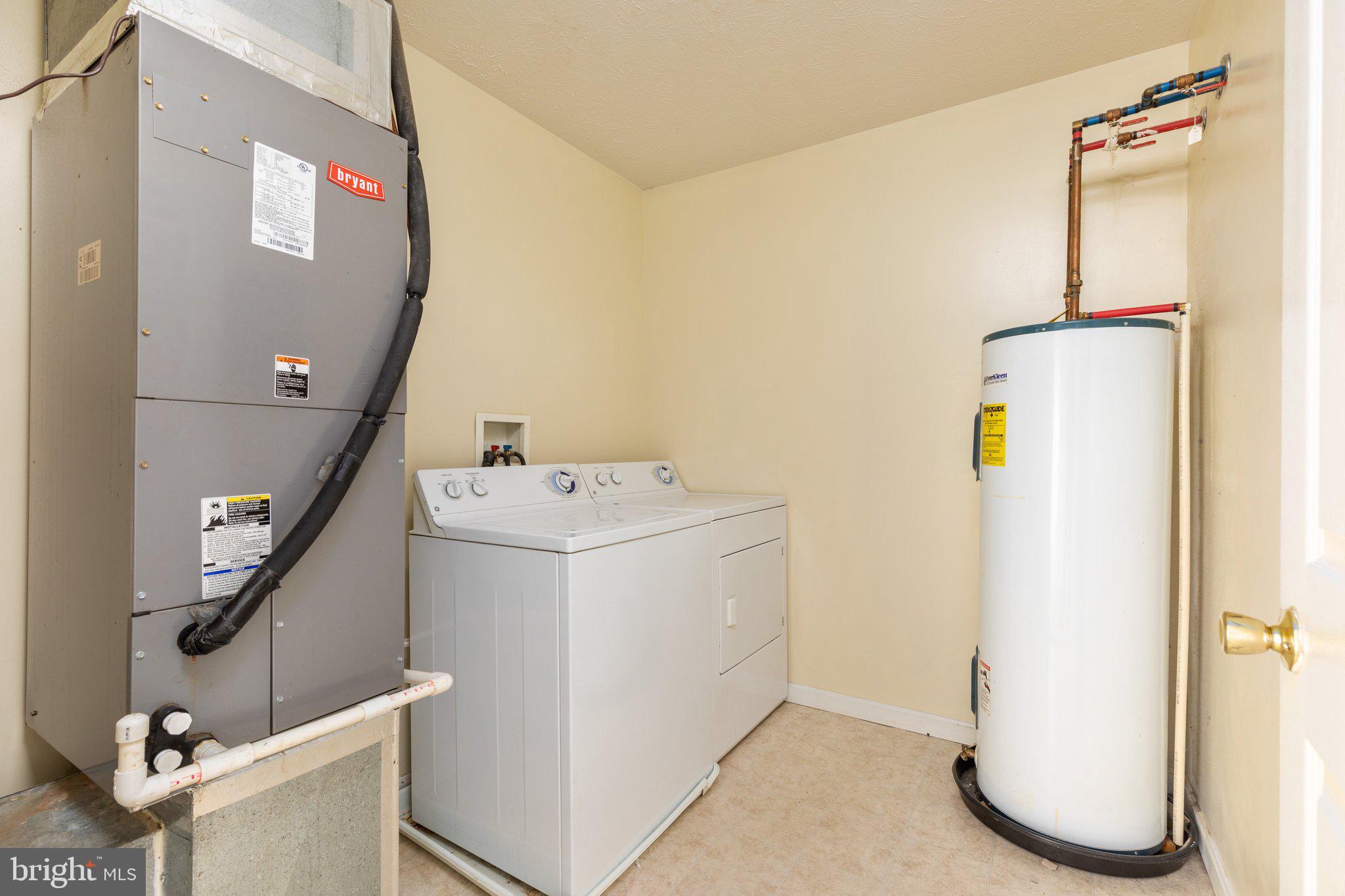 DAVIS STRASBURG - Residential