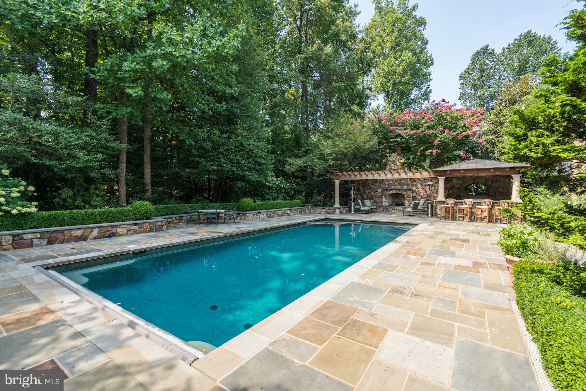 GARFIELD PARK - Residential