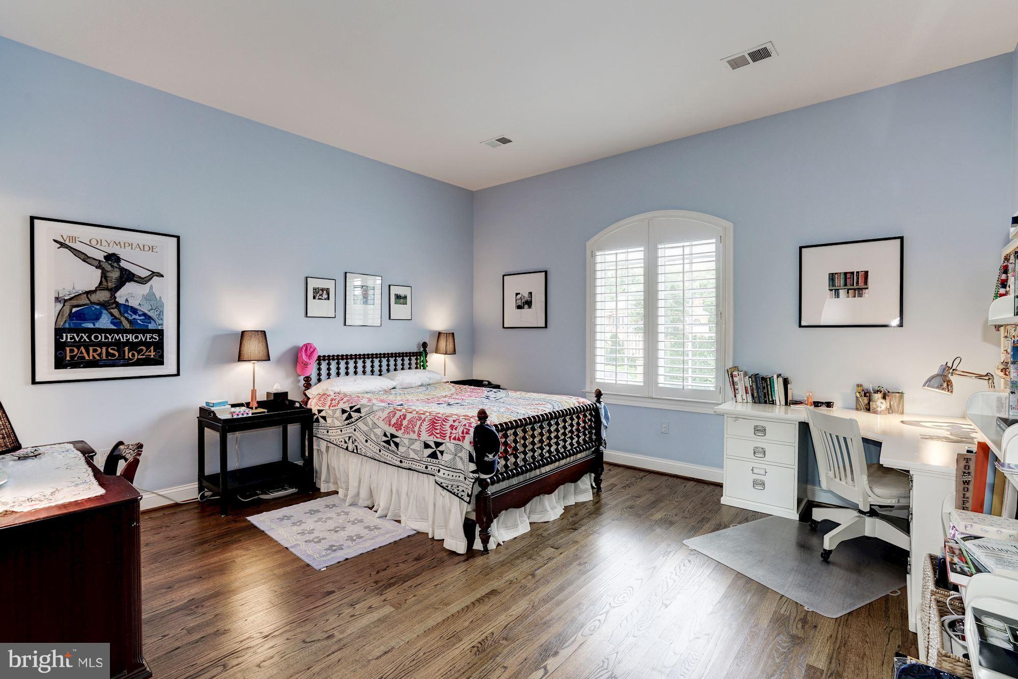 GARFIELD PARK - Residential