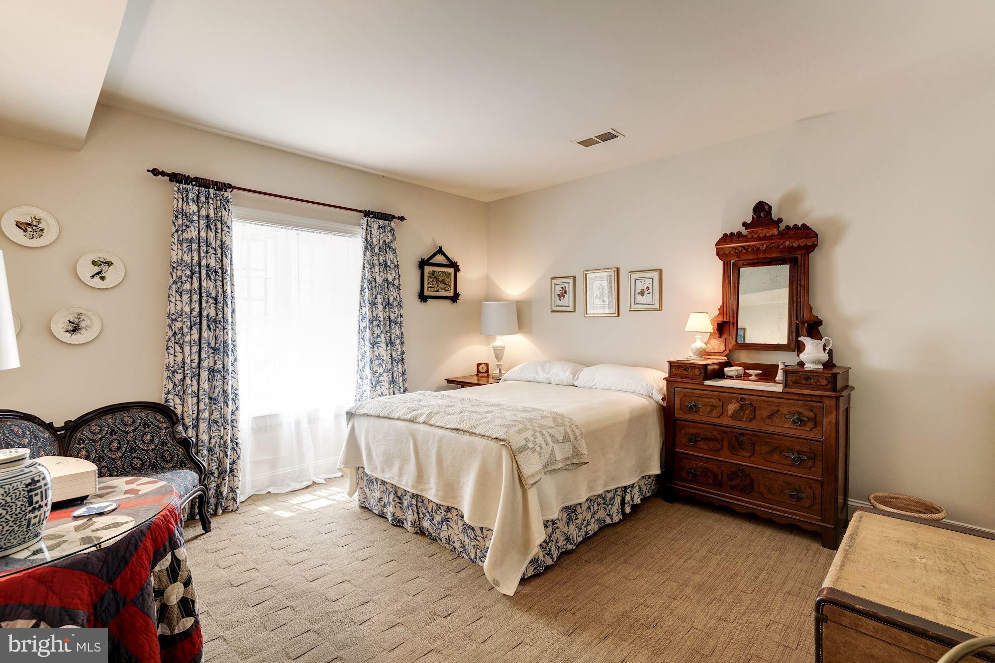 GARFIELD PARK - Residential