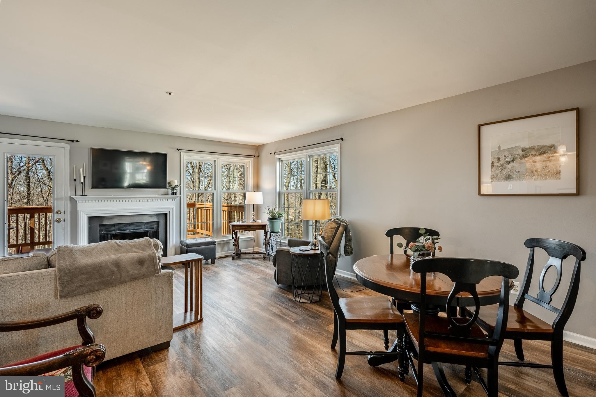 EXTON STATION - Residential