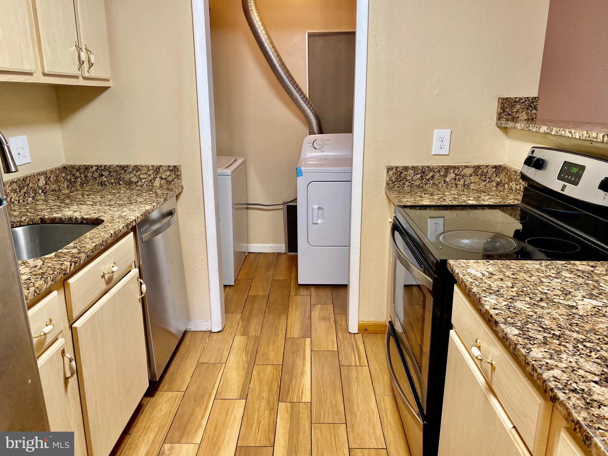 8864 WALUTES CIRCLE C