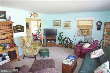 TOWN OF COLONIAL BEACH - Residential