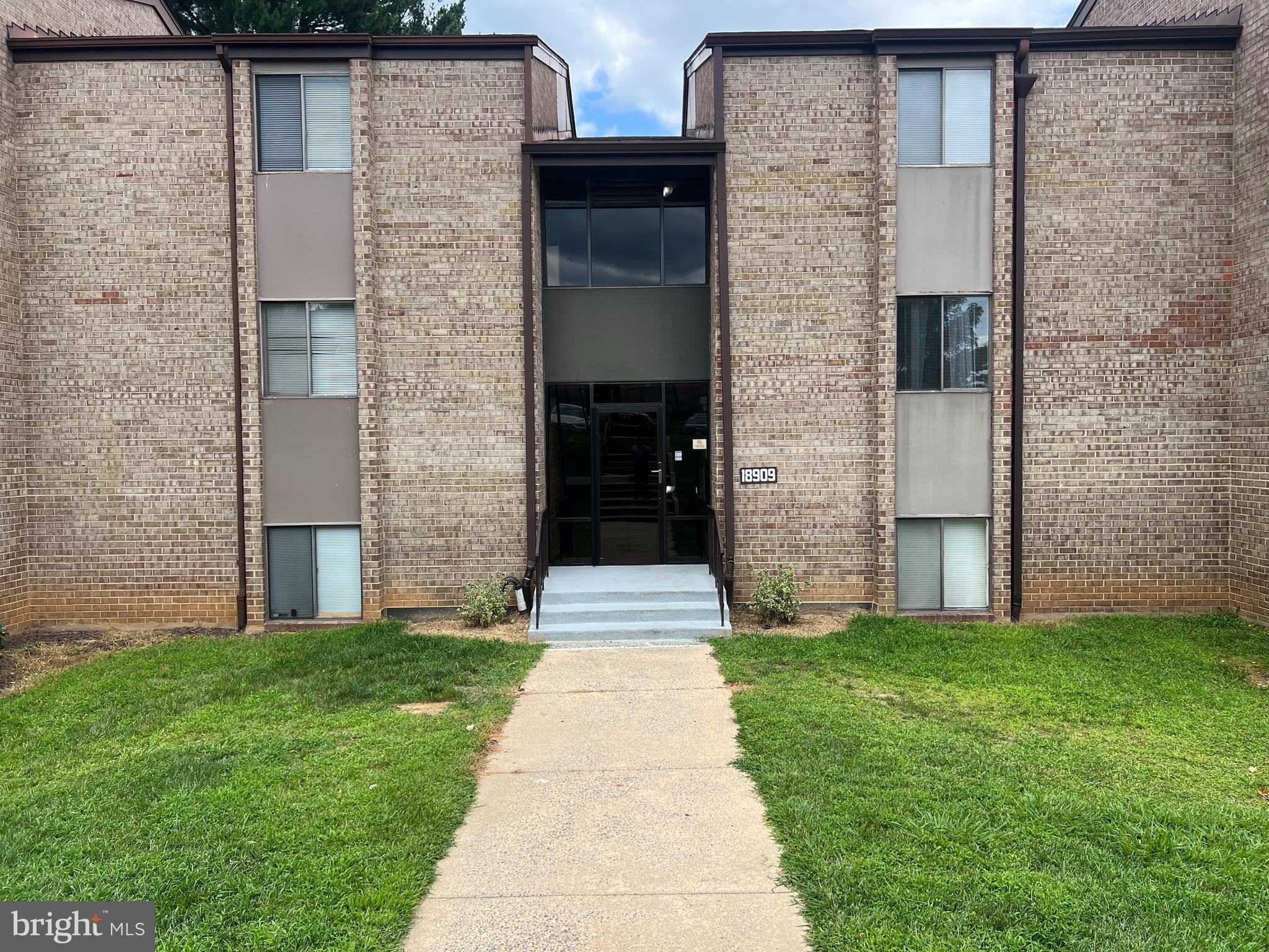 18909 MILLS CHOICE ROAD 18909