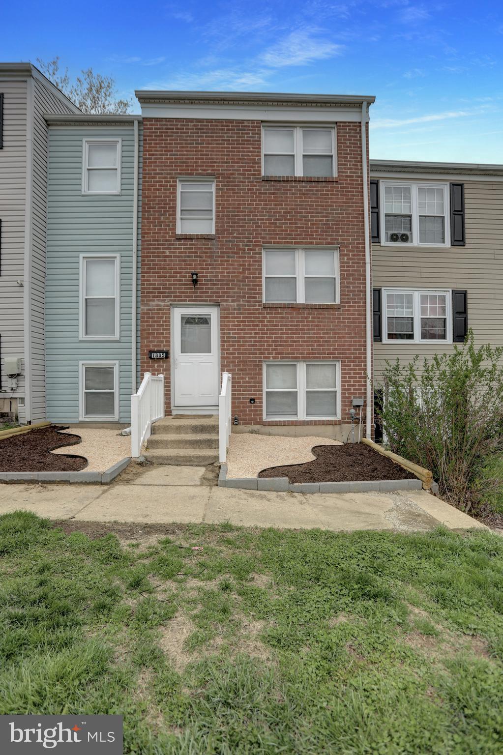 WATER GATE - Residential Lease