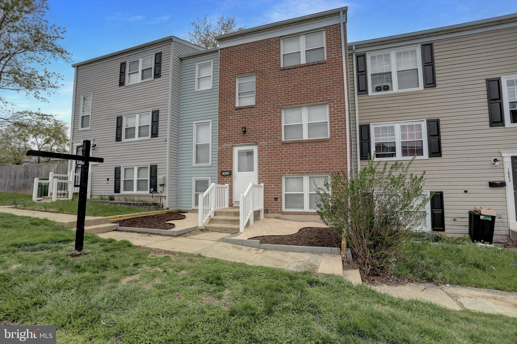 WATER GATE - Residential Lease