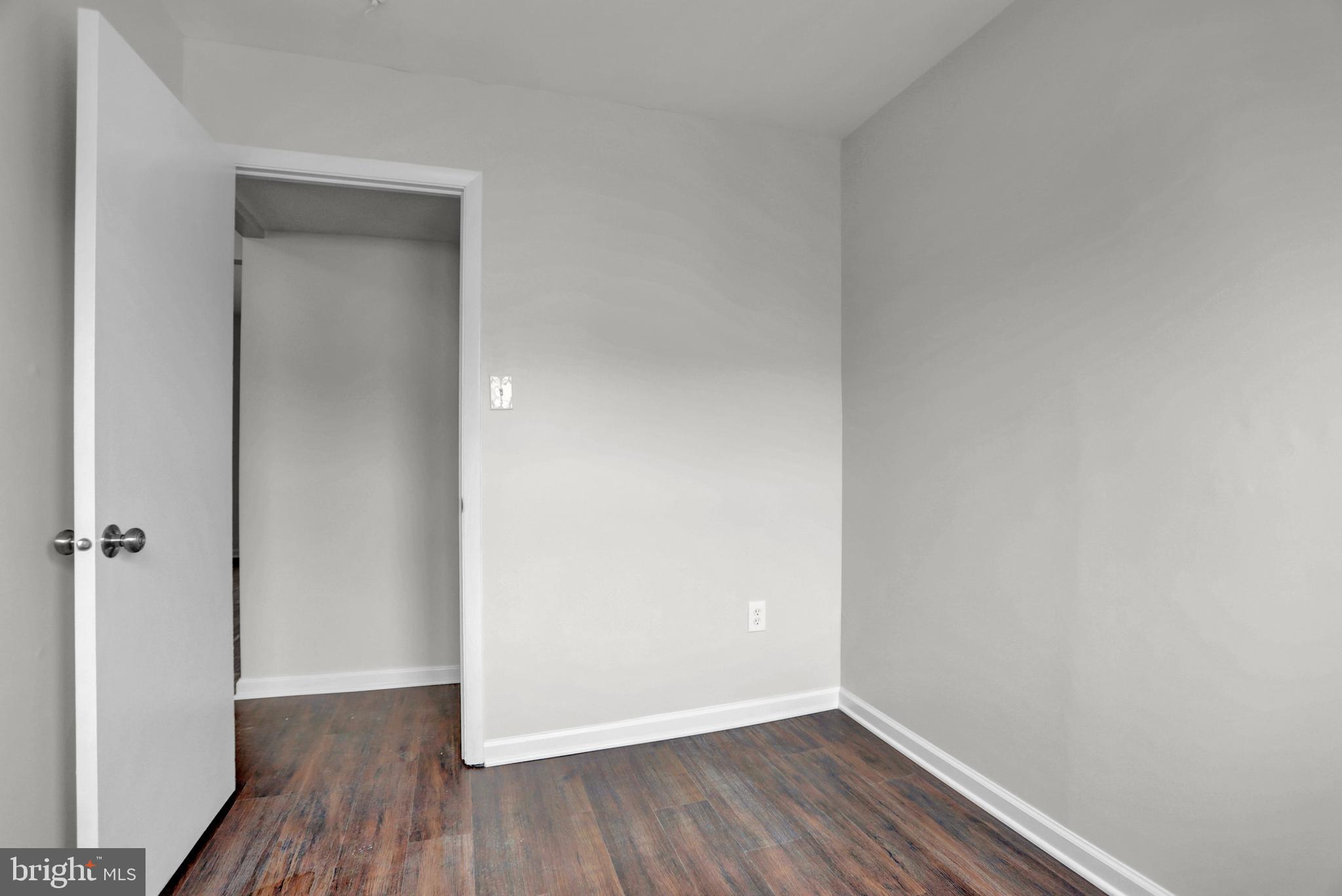 WATER GATE - Residential Lease