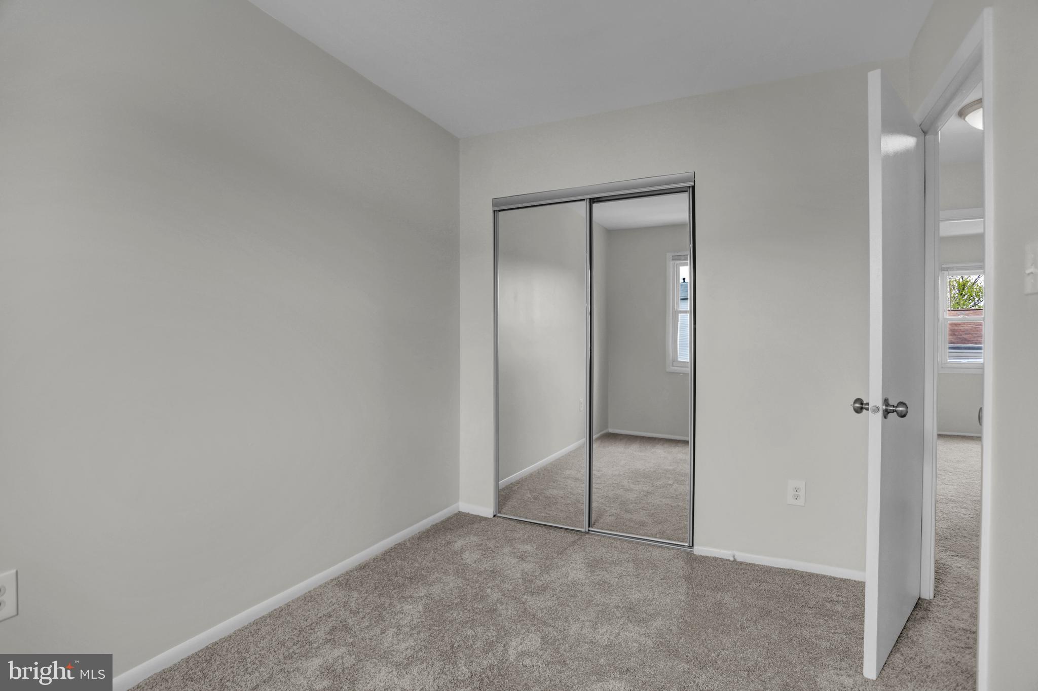 WATER GATE - Residential Lease