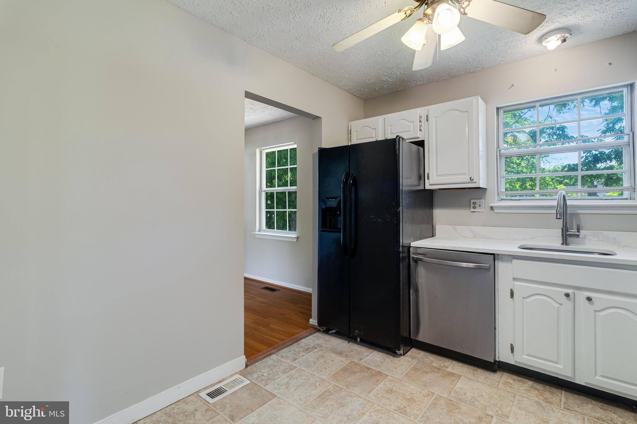 WHITE OAK VILLAGE SUB - Residential