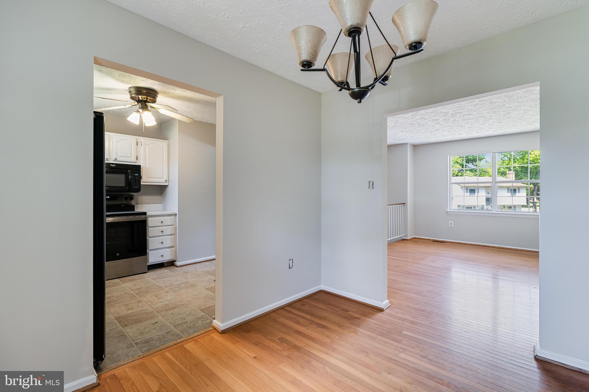 WHITE OAK VILLAGE SUB - Residential
