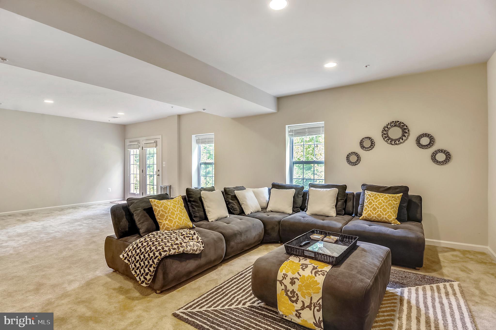 VILLAGES OF SAVANNAH - Residential