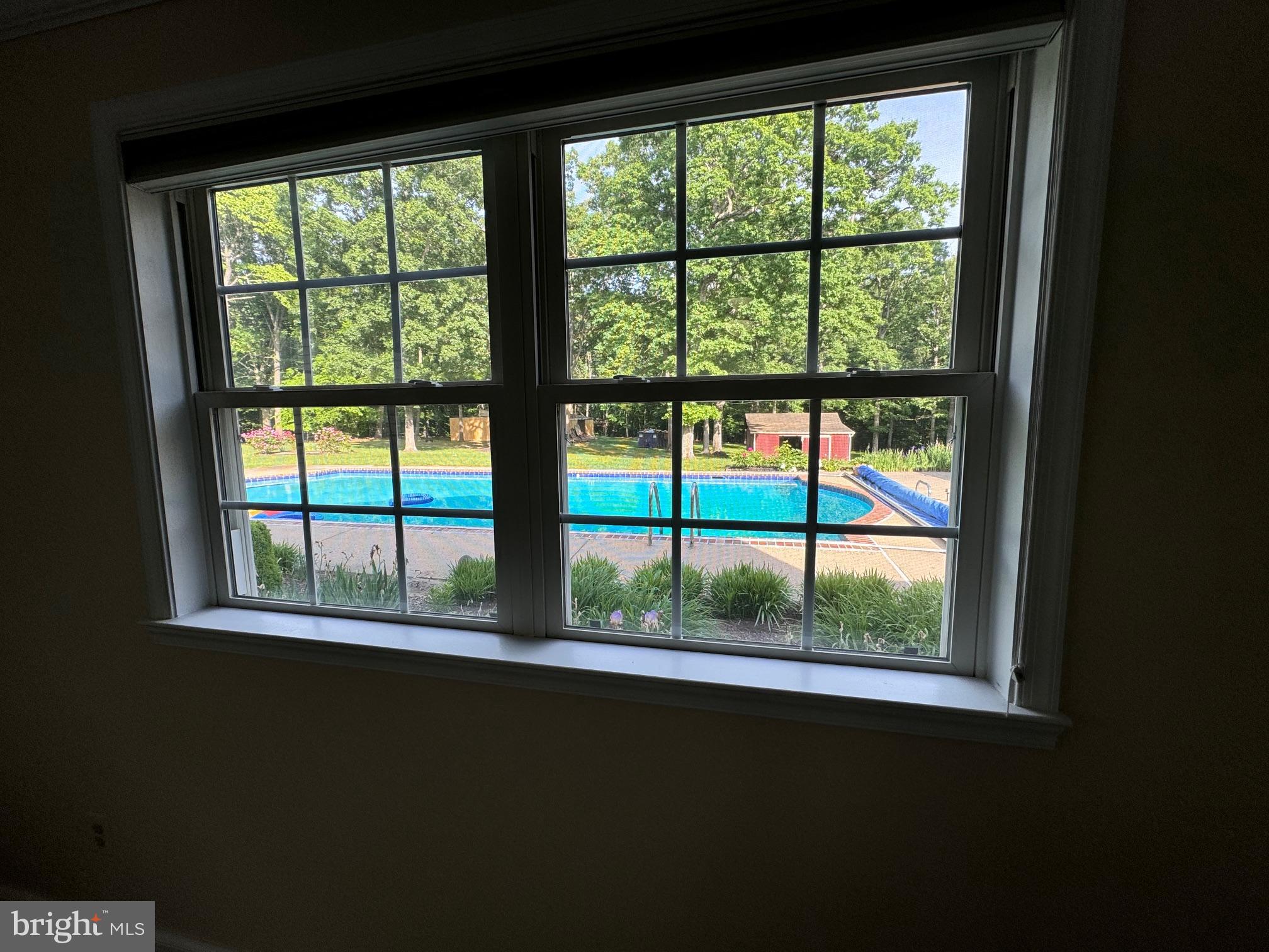 NEAR CLIFTON - Residential Lease