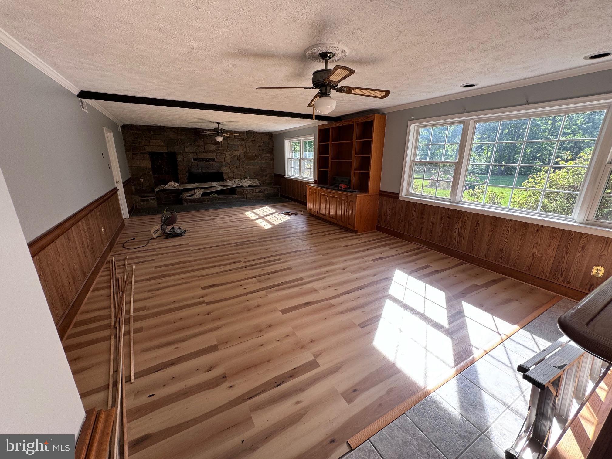 NEAR CLIFTON - Residential Lease