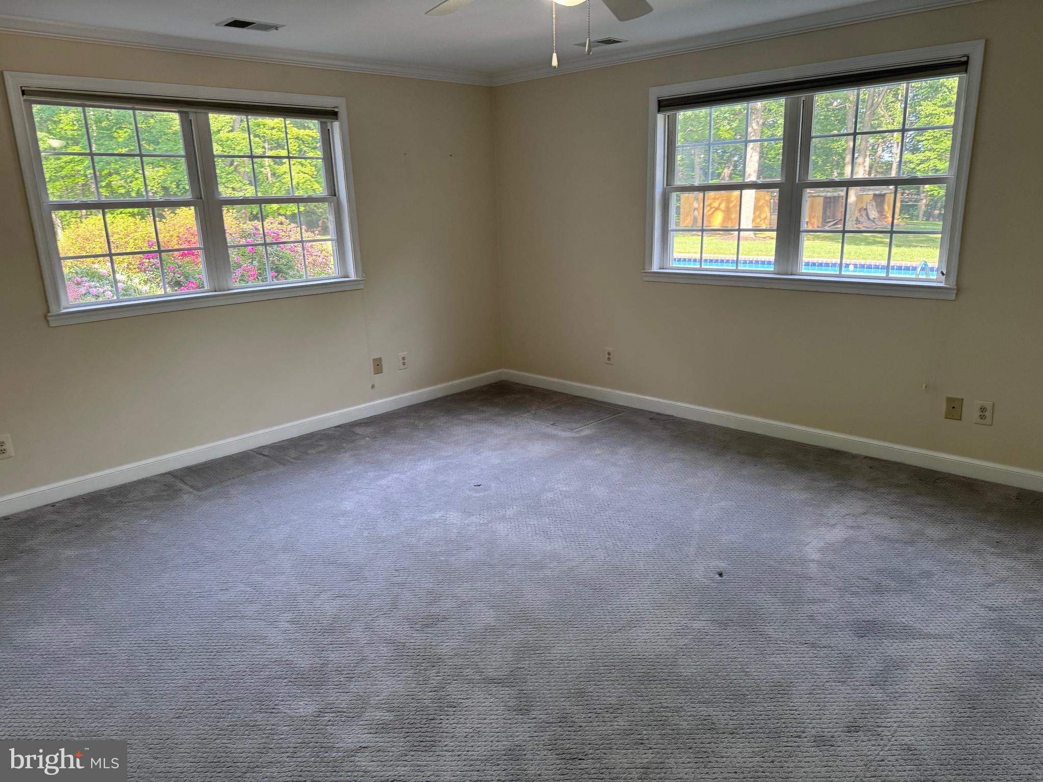 NEAR CLIFTON - Residential Lease