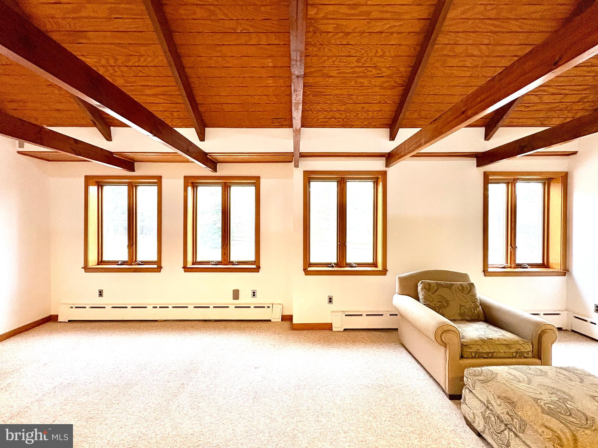 WYNNEWOOD - Residential