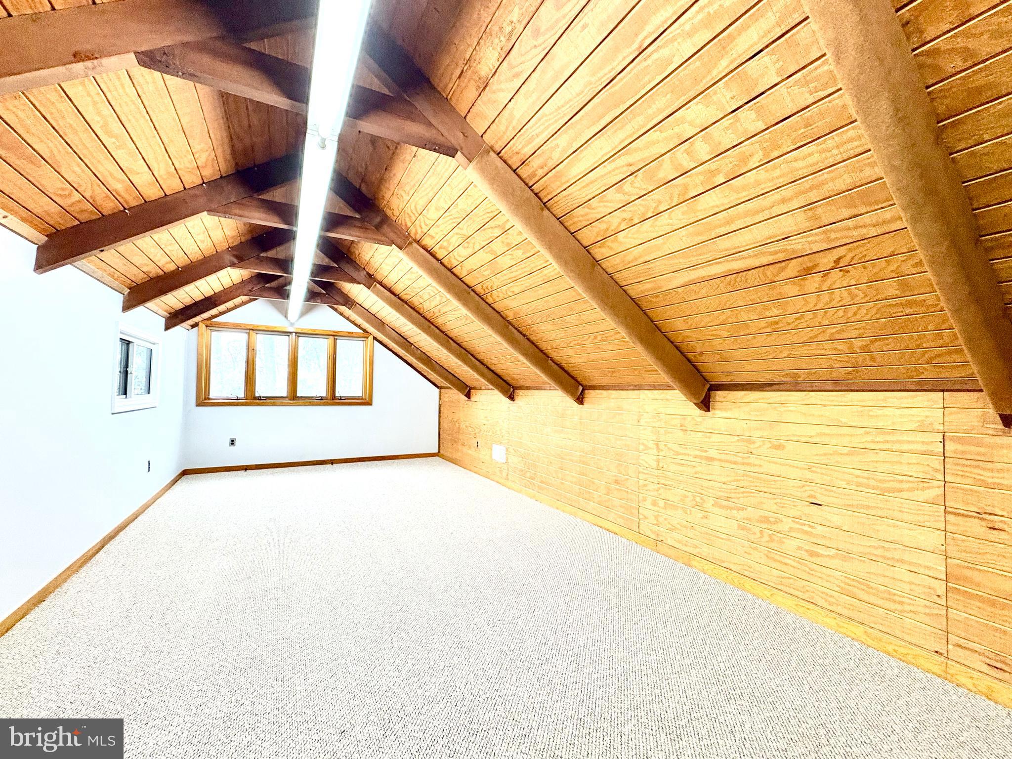 WYNNEWOOD - Residential