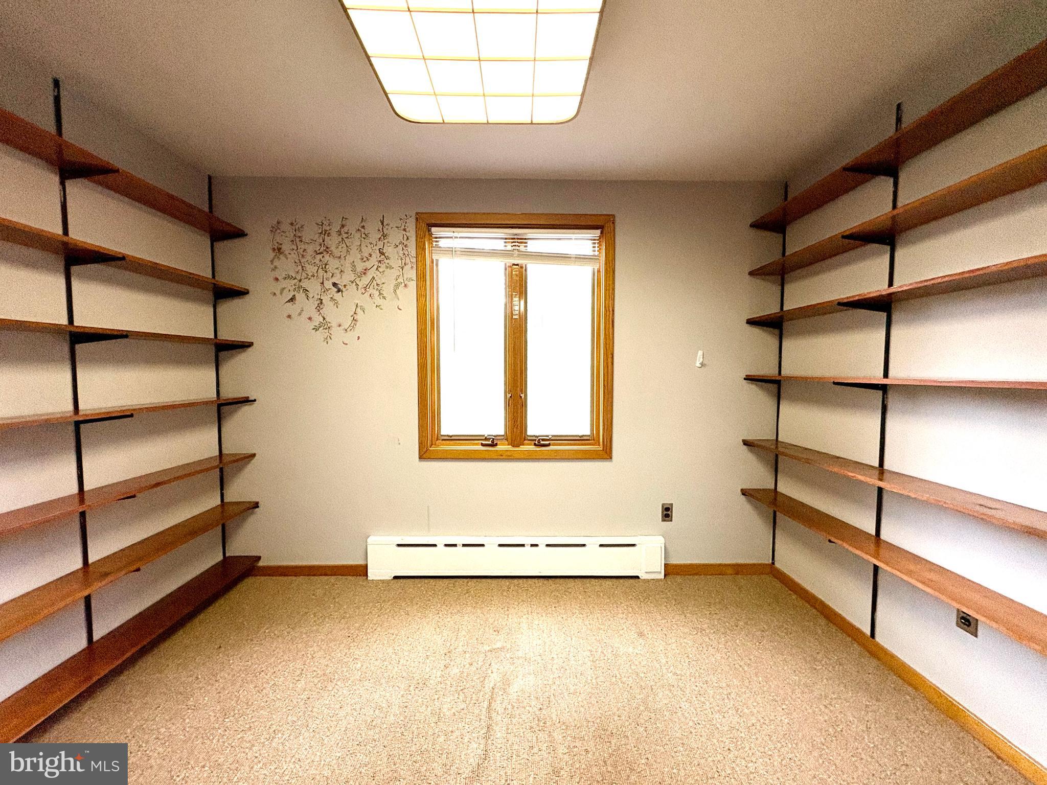 WYNNEWOOD - Residential