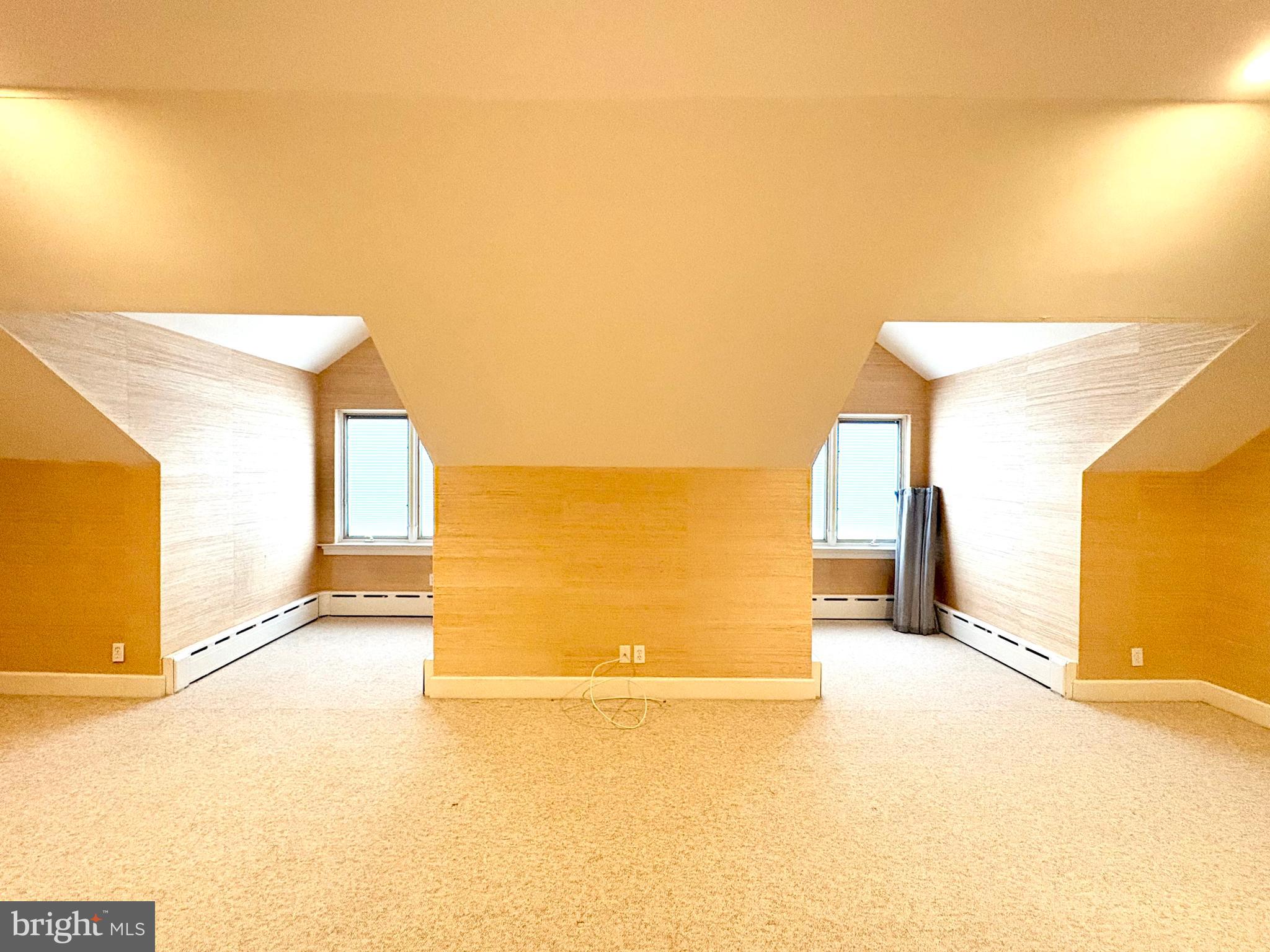 WYNNEWOOD - Residential