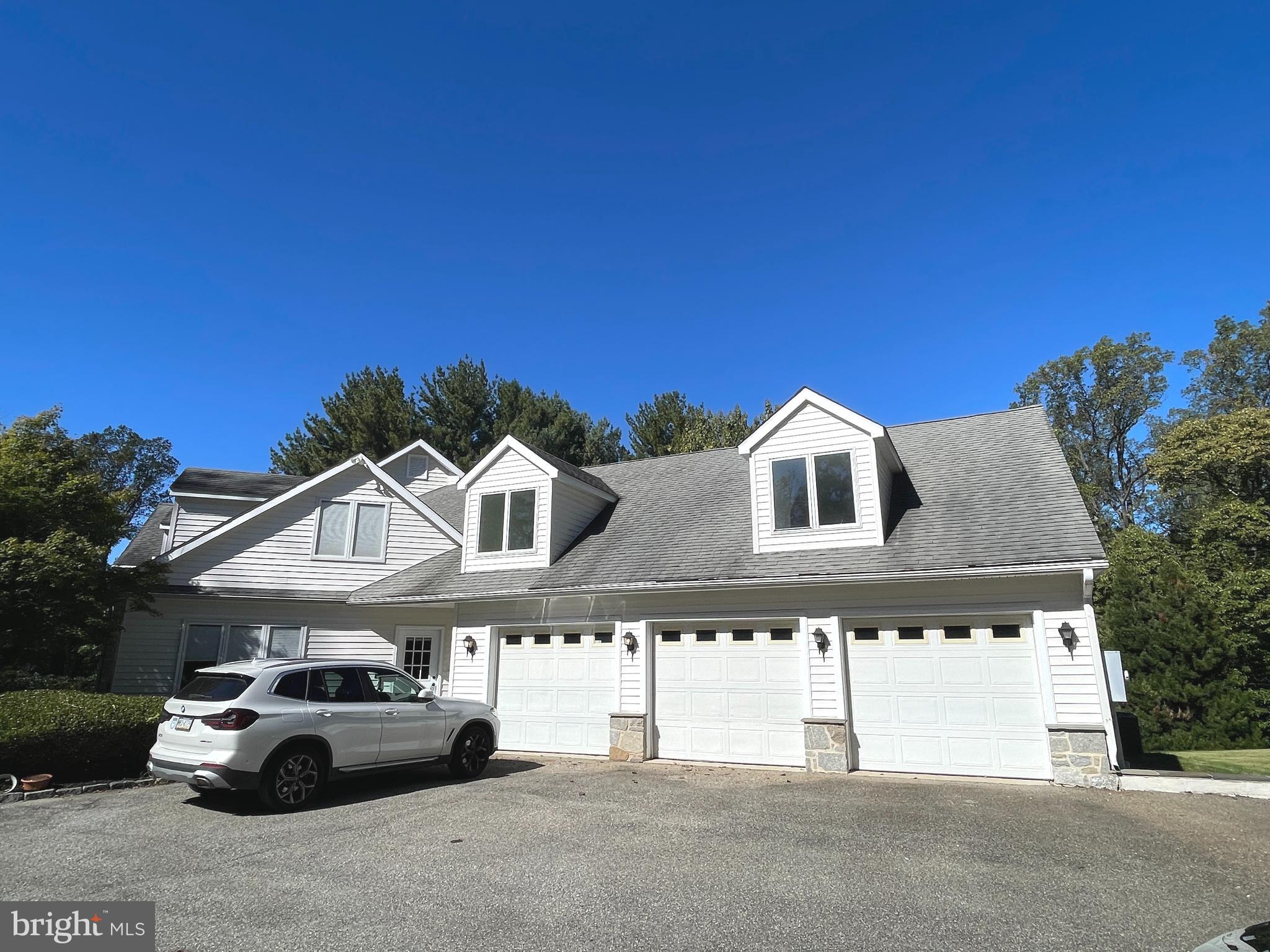 WYNNEWOOD - Residential