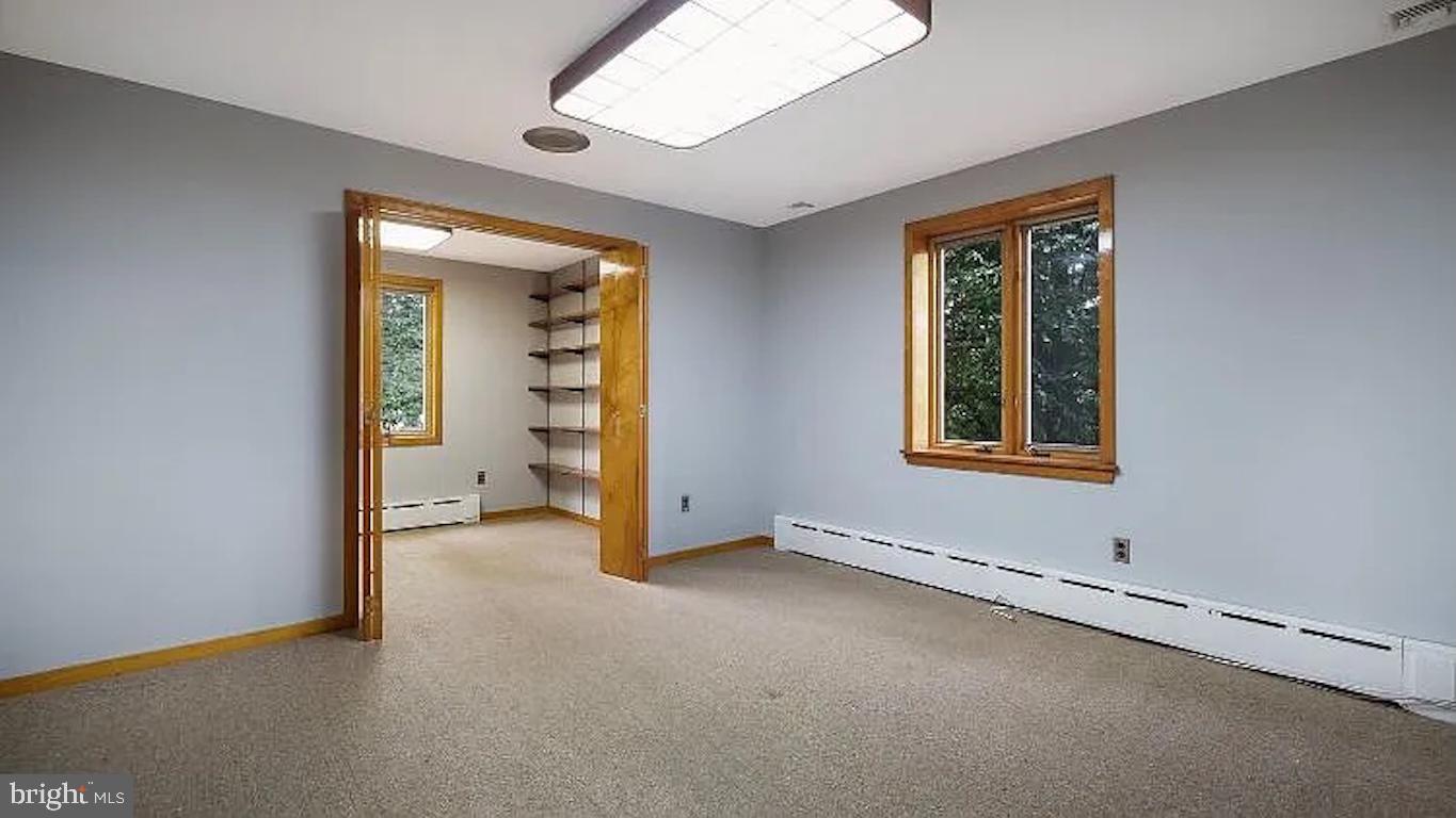 WYNNEWOOD - Residential