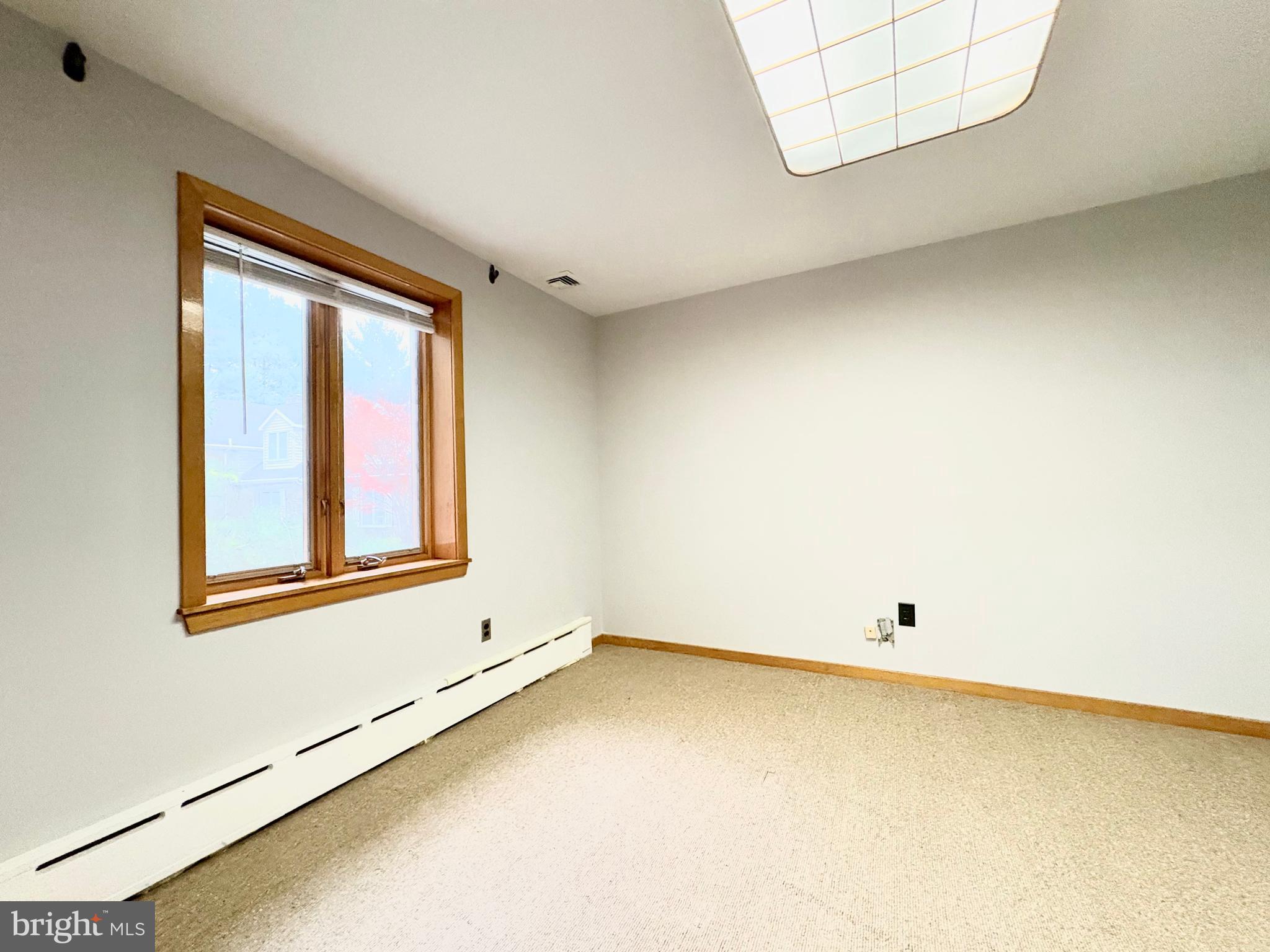 WYNNEWOOD - Residential