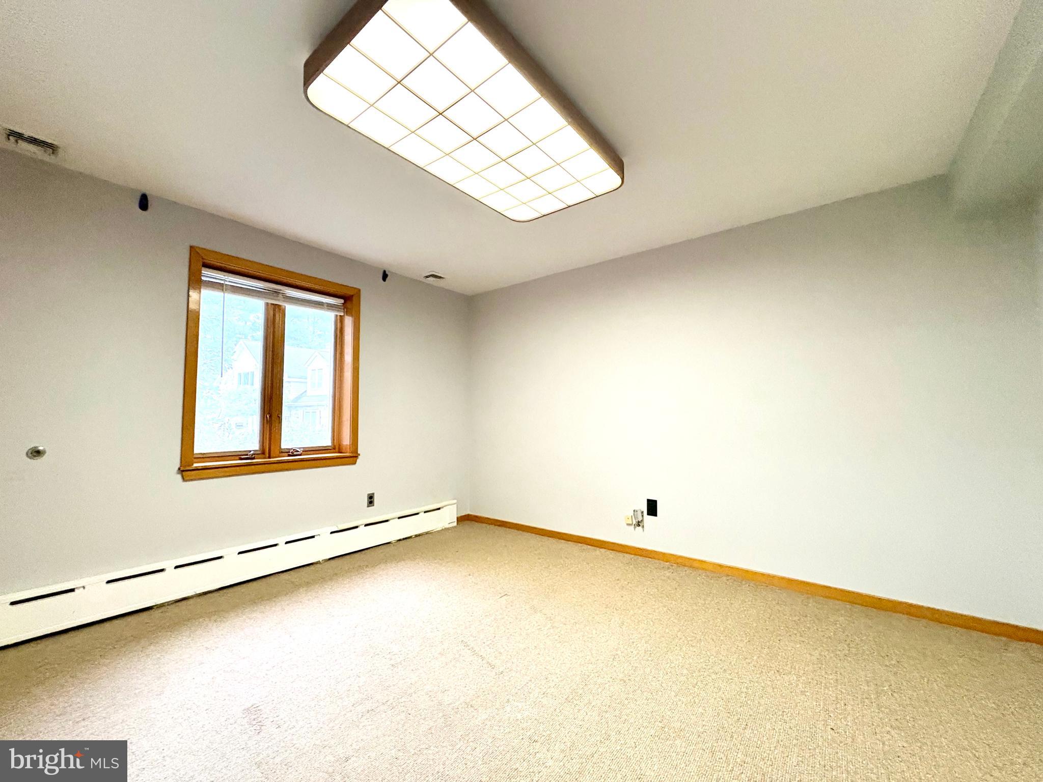 WYNNEWOOD - Residential