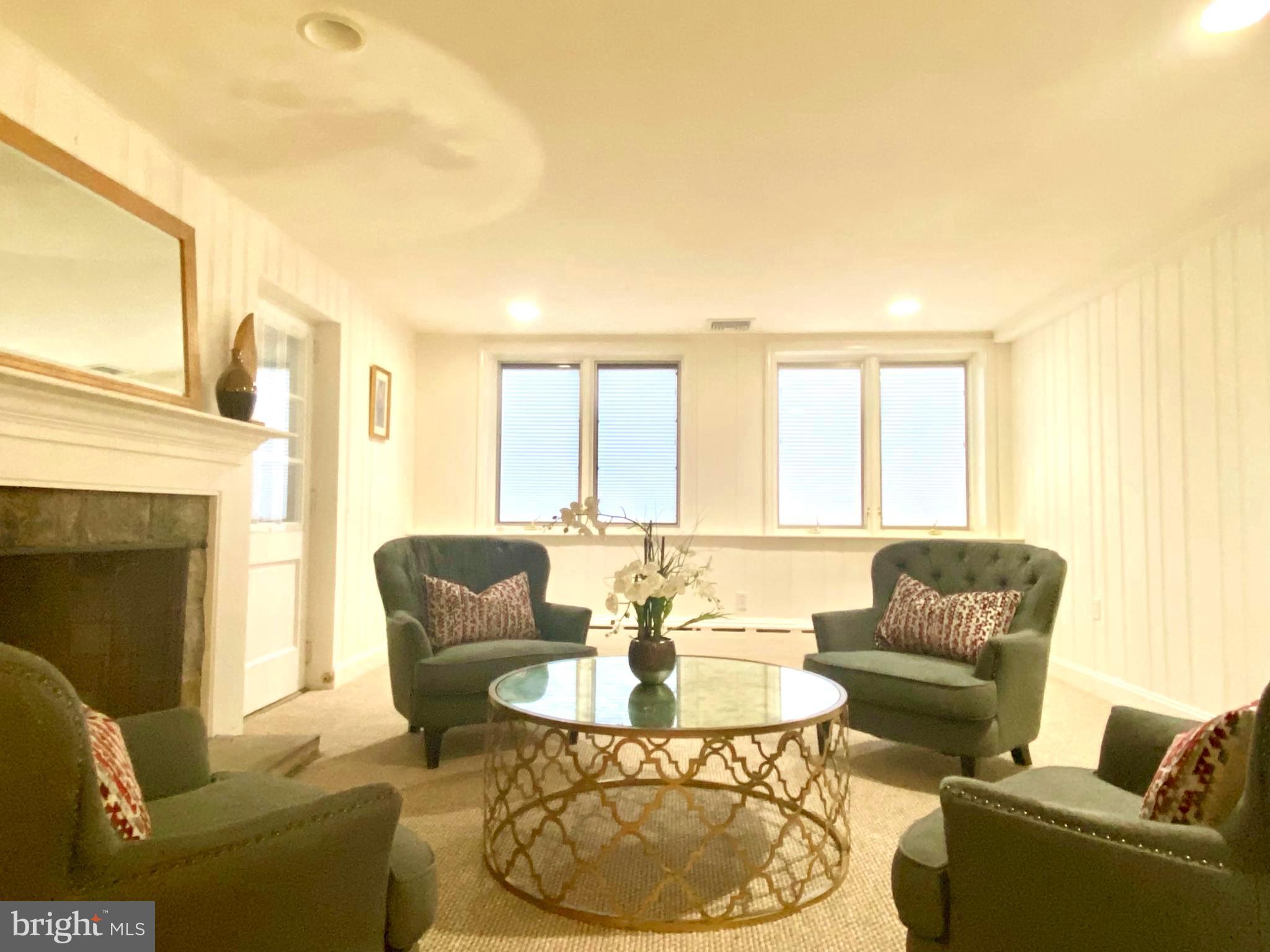 WYNNEWOOD - Residential