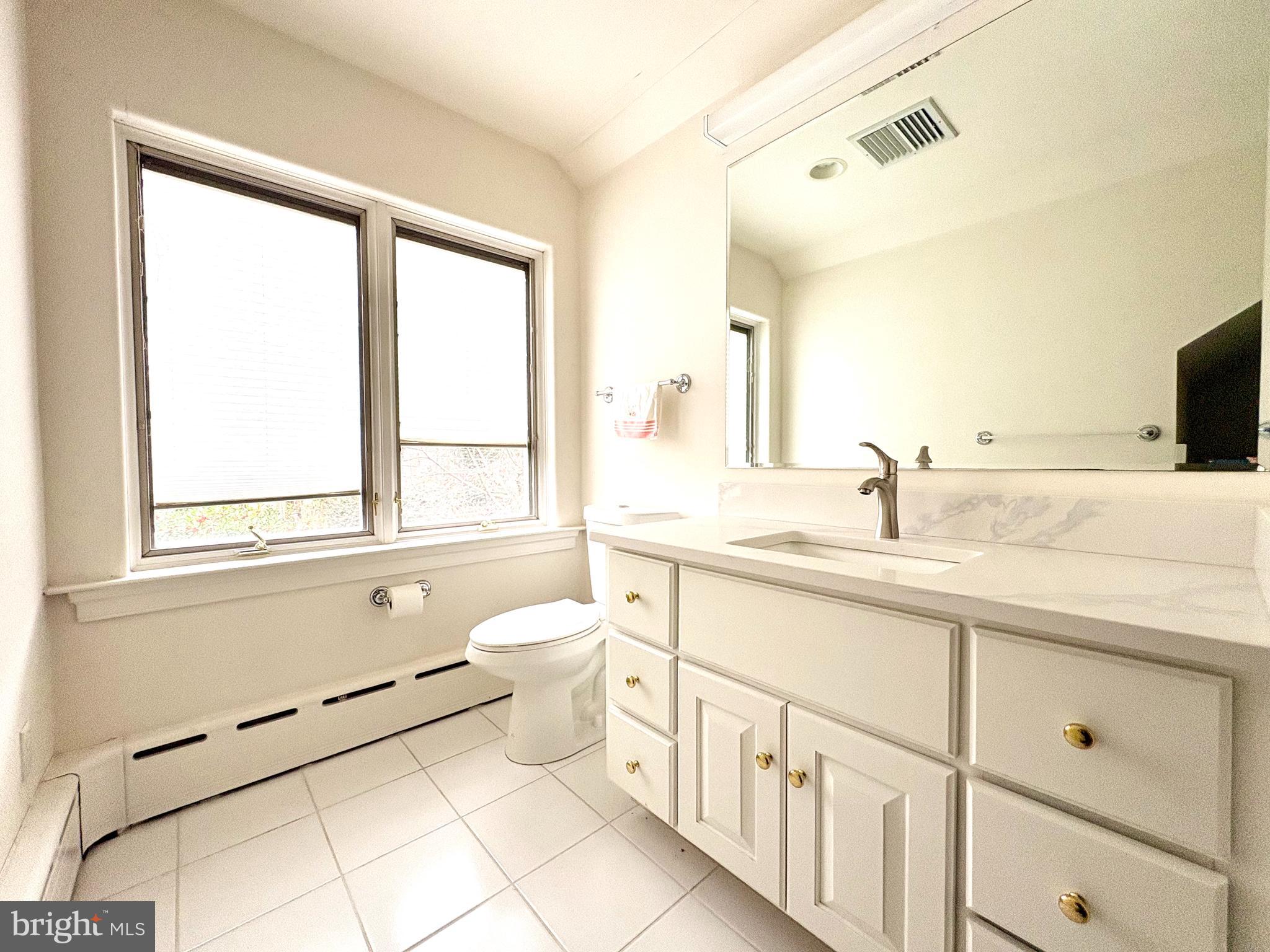 WYNNEWOOD - Residential